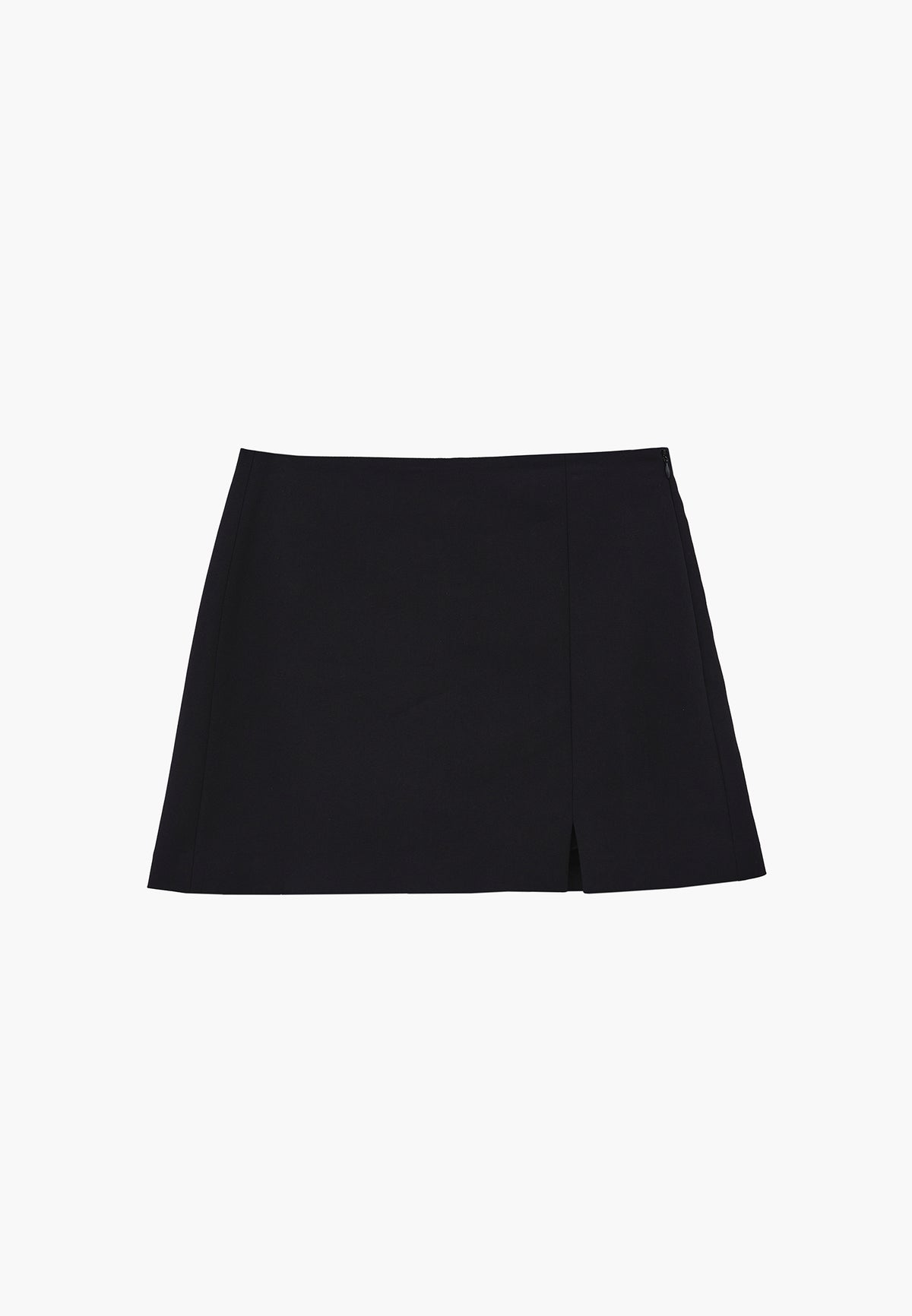 Ultra High Waist Slim Shorts With Zipper Detail - Black