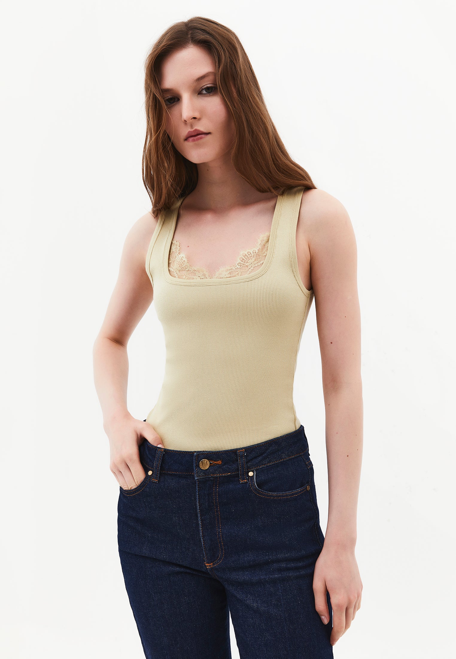 Sleeveless Bodycon Tank Top with Square Neckline - BOG