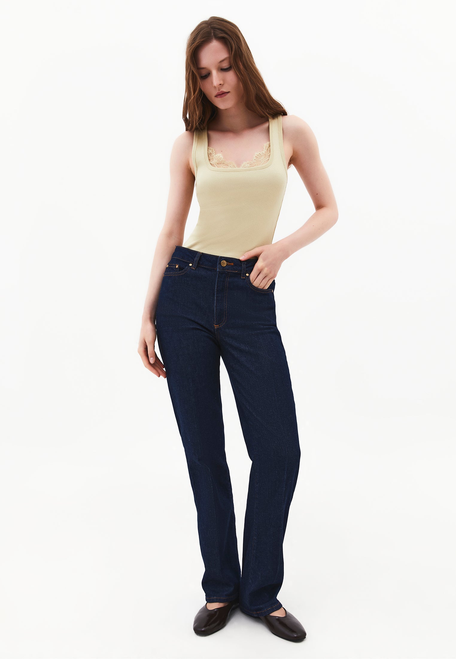 Sleeveless Bodycon Tank Top with Square Neckline - BOG