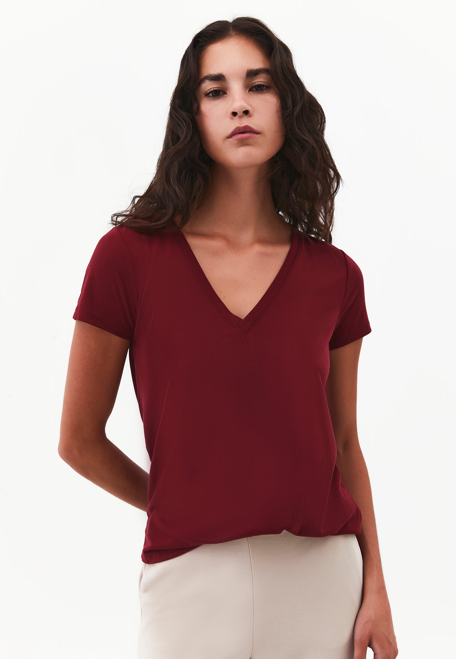 Short Sleeve V Neck T-Shirt - CABERNET