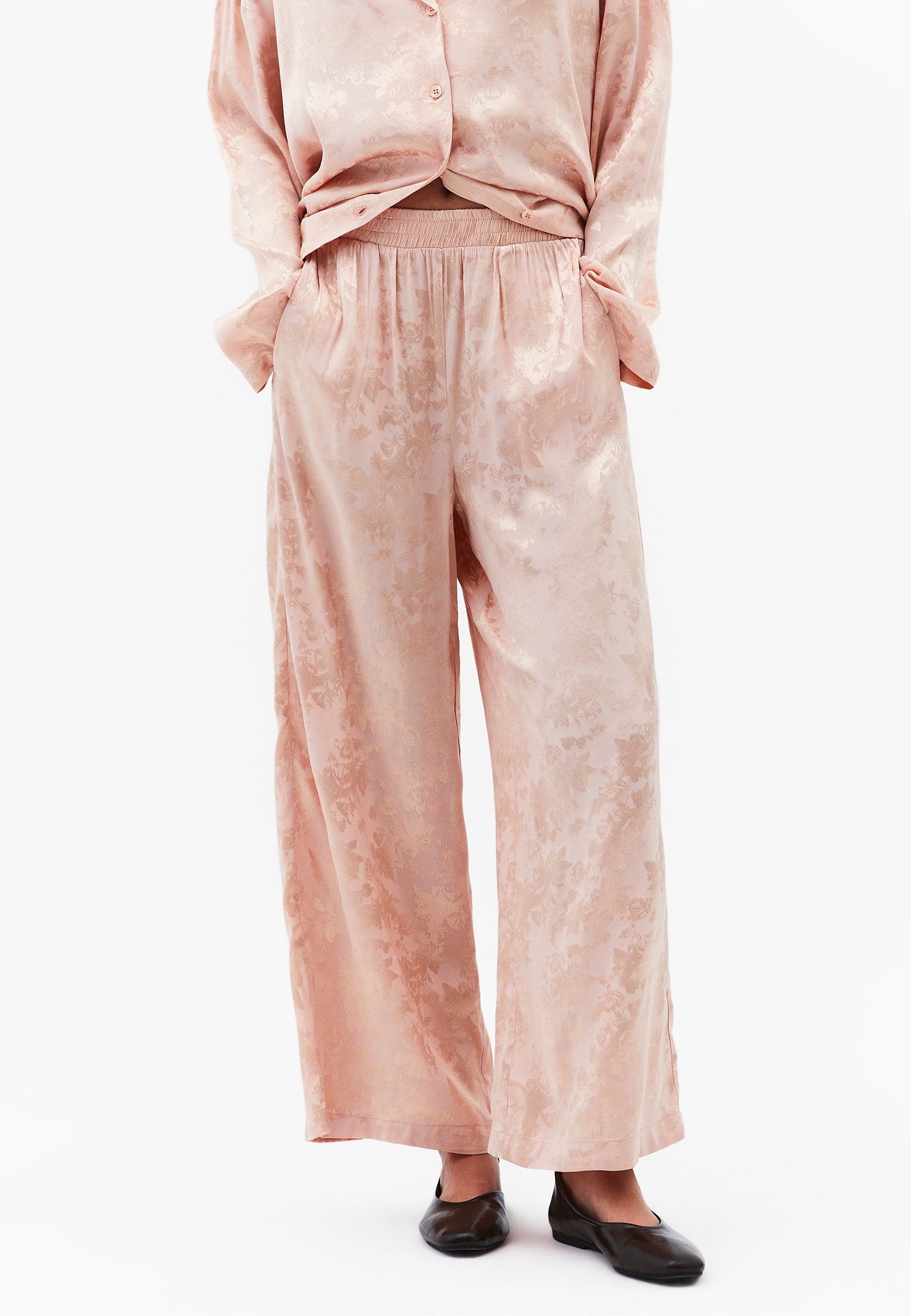 Ultra High Waist Wide Leg Elastic Waist Pants - CAMEO ROSE