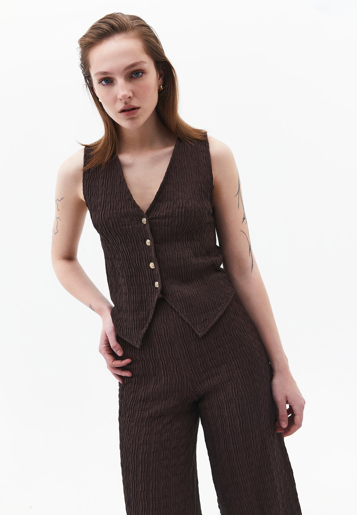 V Neck Closed Form Vest - Brown