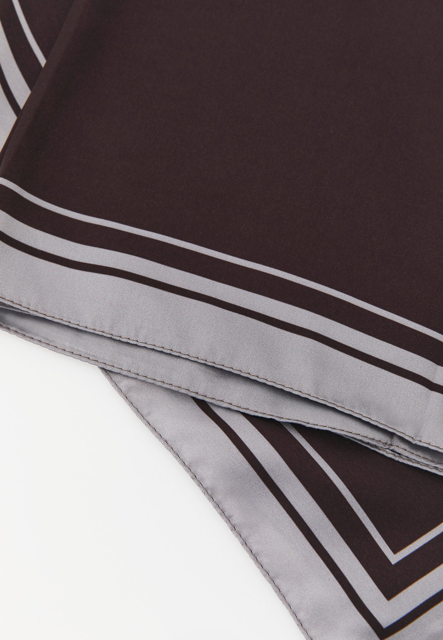 Patterned Scarf - CHOCOLATE BROWN