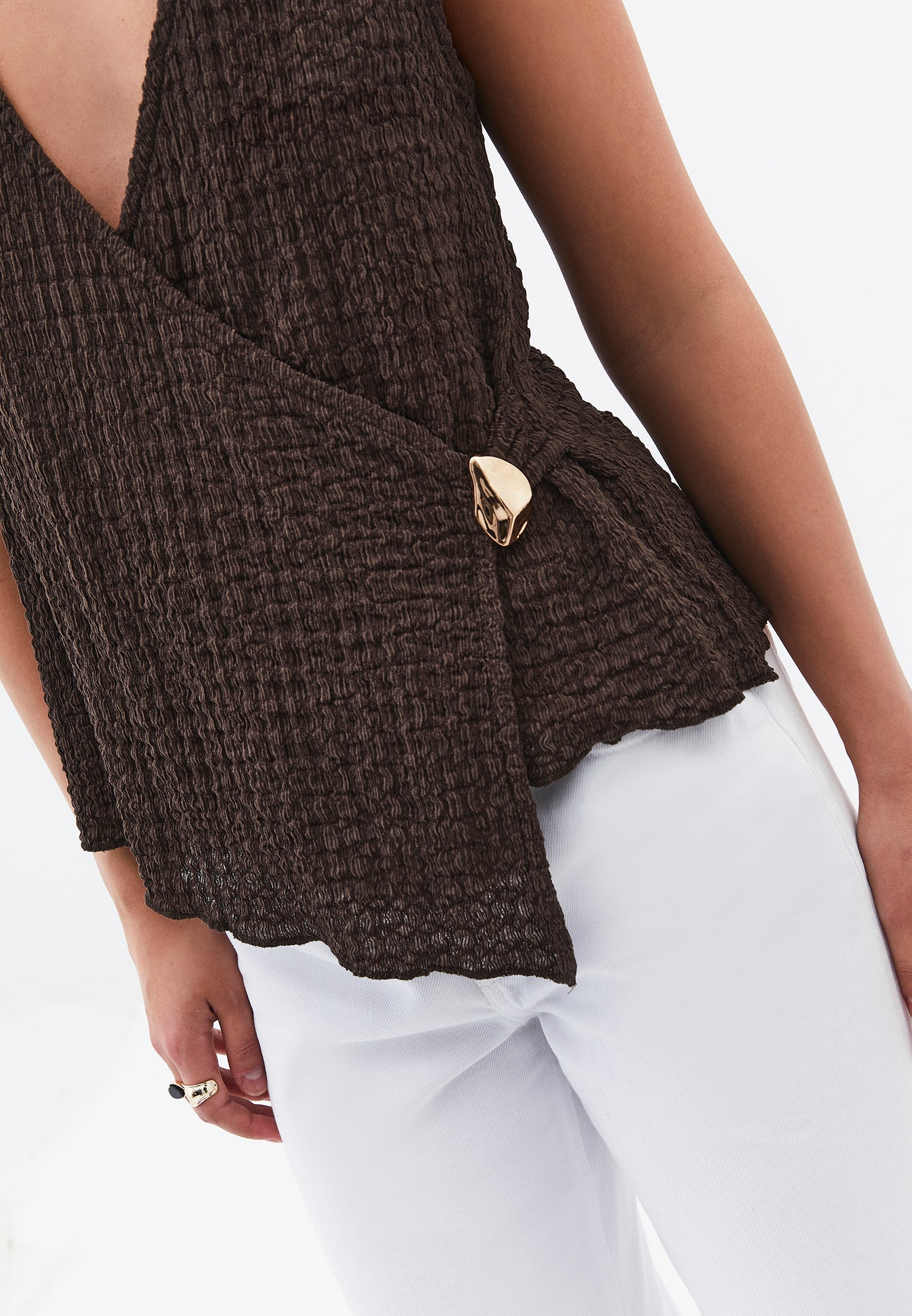 V Neck Blouse Without Sleeve Detail - CHOCOLATE BROWN