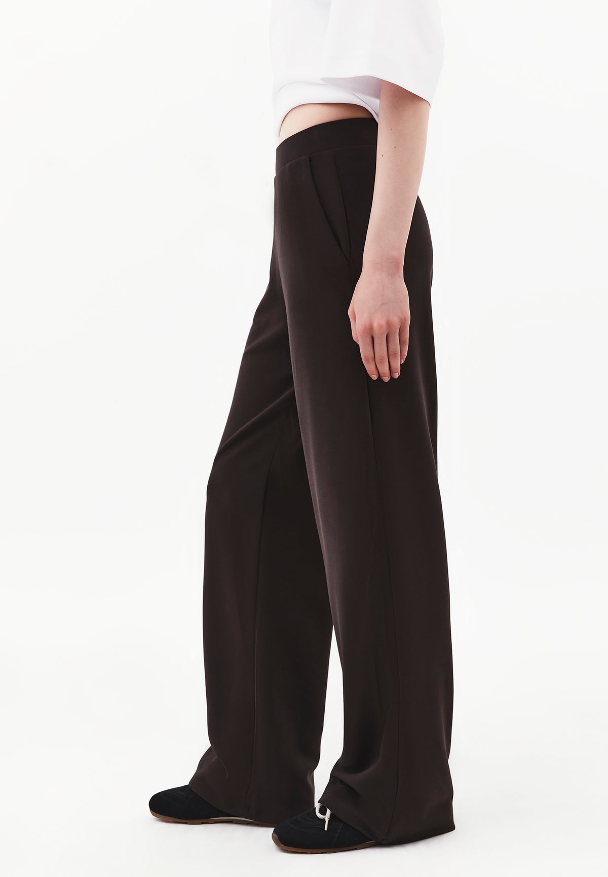 Women High Waist Straight Leg Pocket Detail Pants - CHOCOLATE TORTE