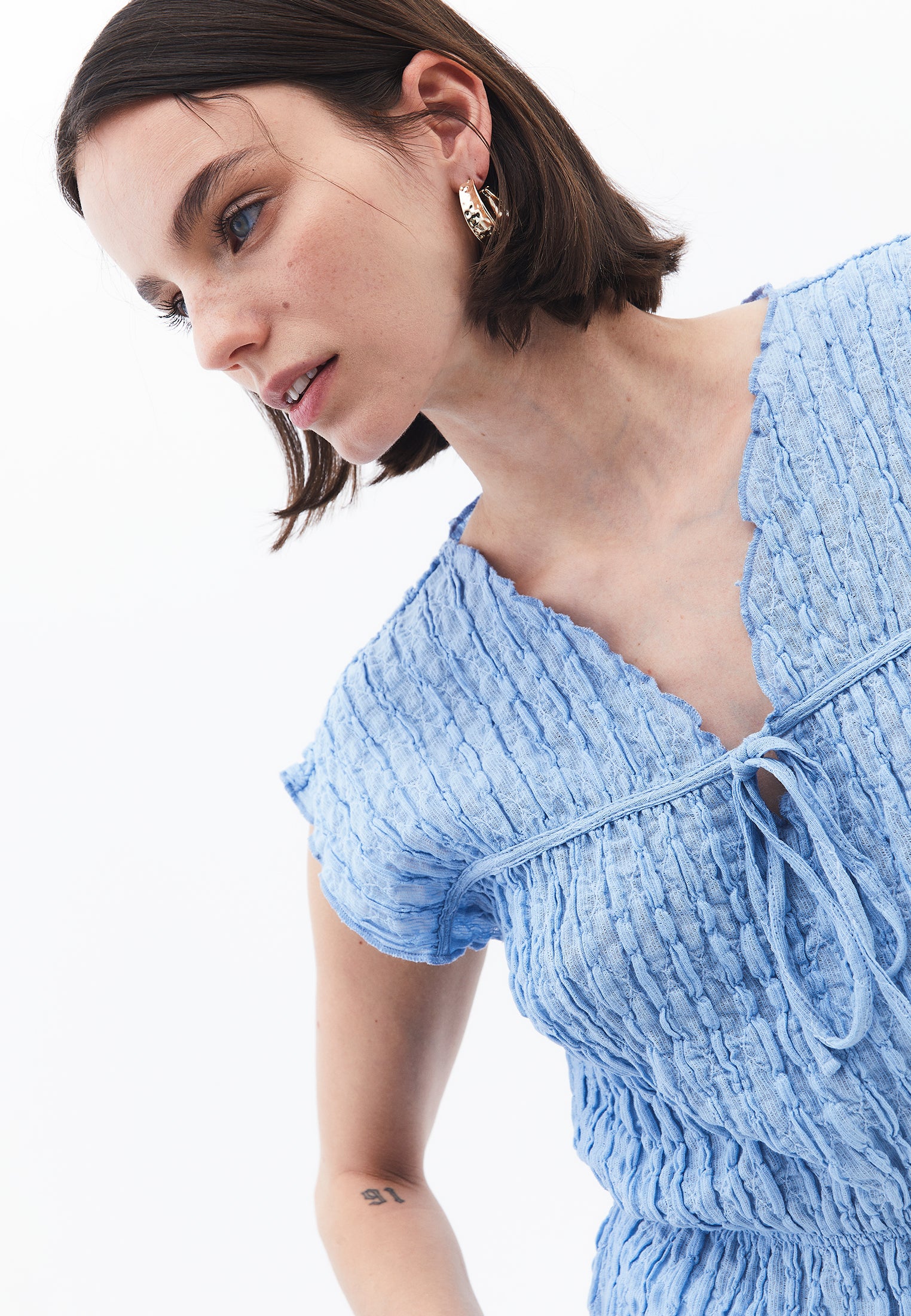 V Neck Short Sleeve Blouse - CLEAR SKY