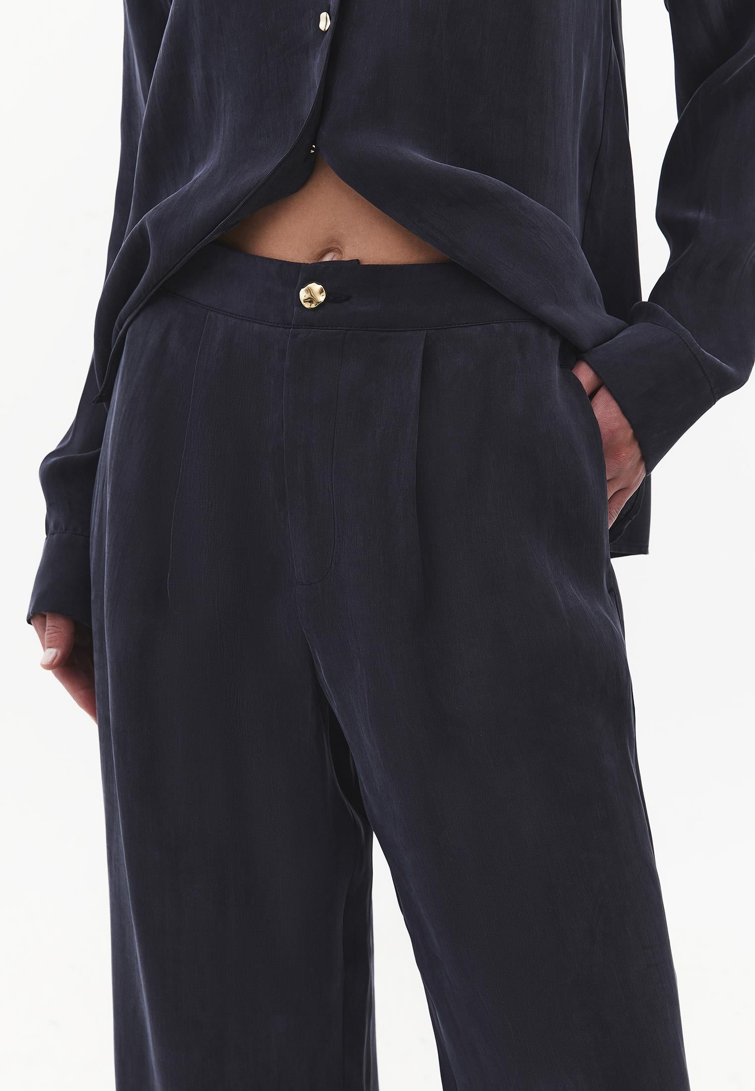 Ultra High Waist Straight Pants With Button Detail - DARK NAVY
