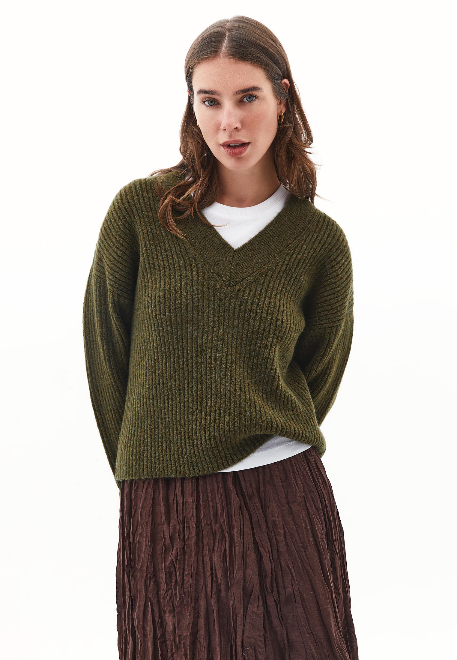 V Neck Knit Sweater - DARK OLIVE