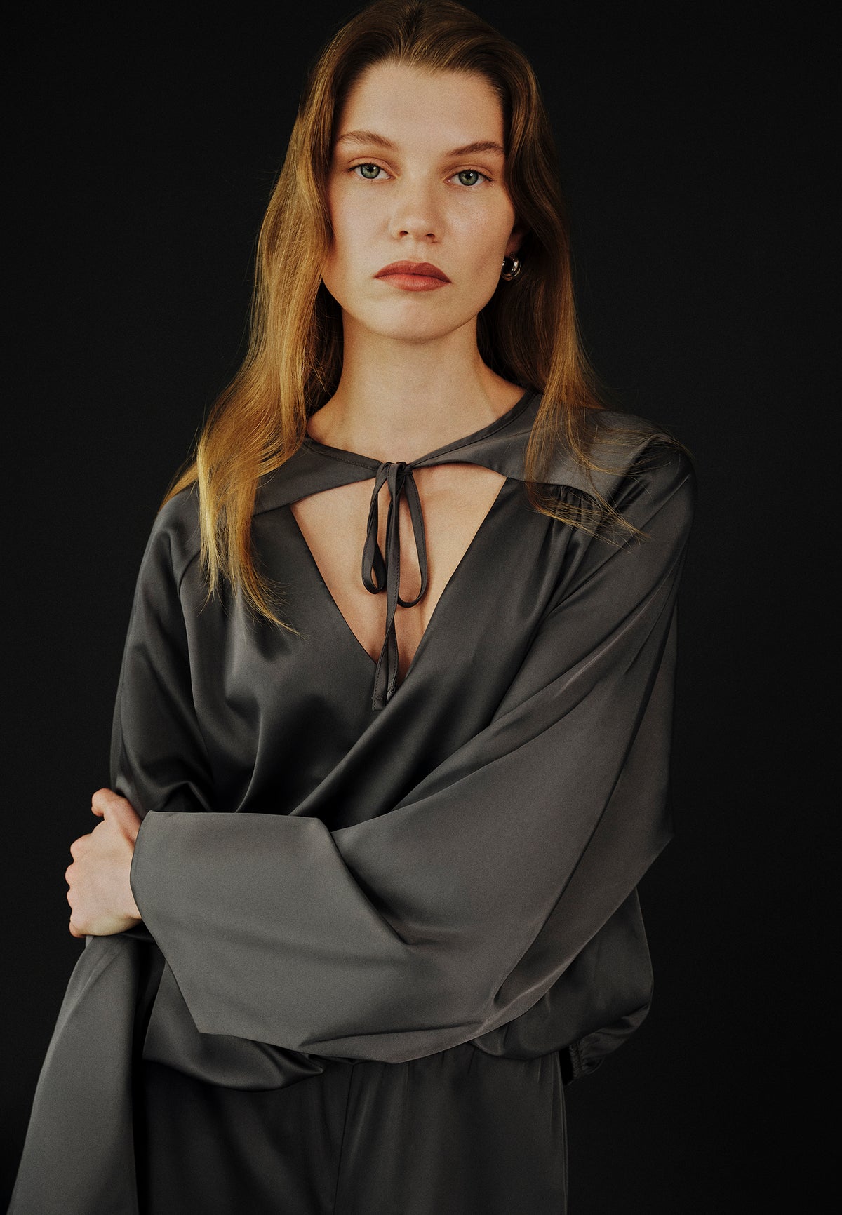 V-Neck Tie Long Sleeve Blouse - Grey