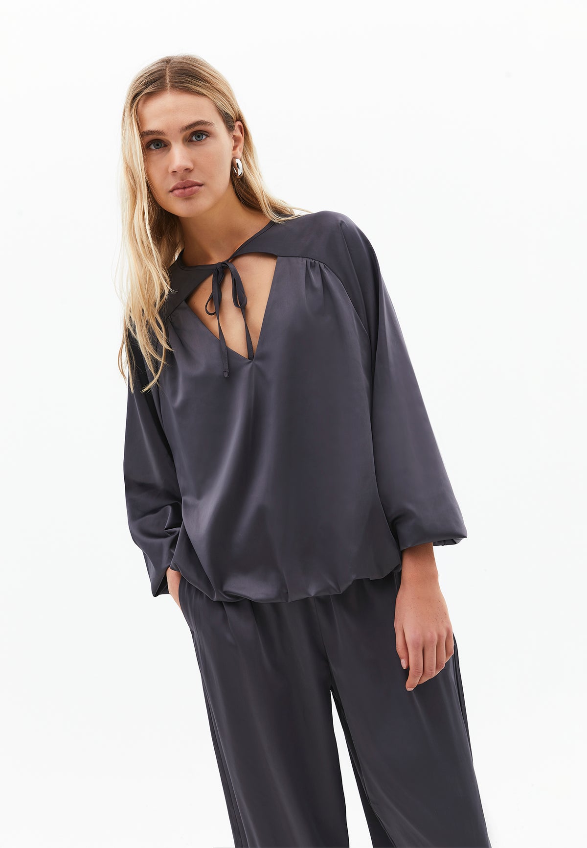 V-Neck Tie Long Sleeve Blouse - Grey