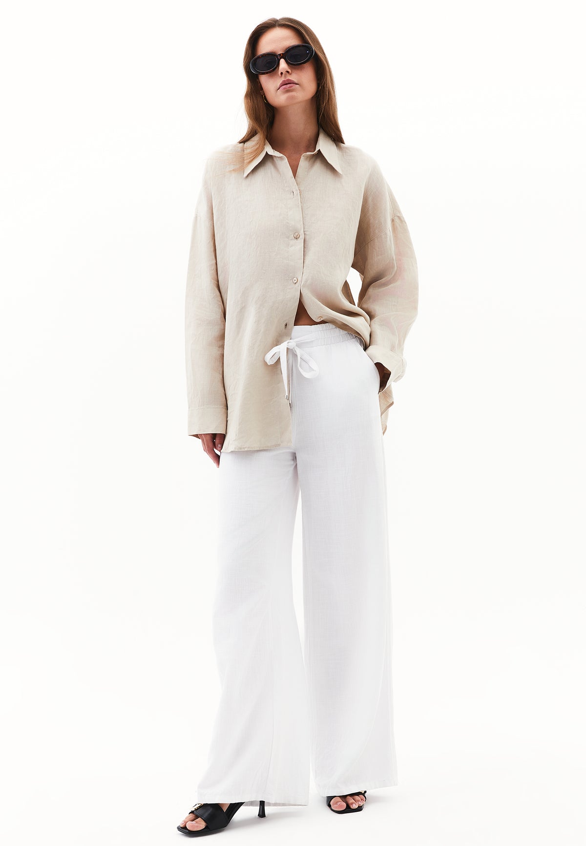 Linen Shirt With Large Fit And Buttons - Beige