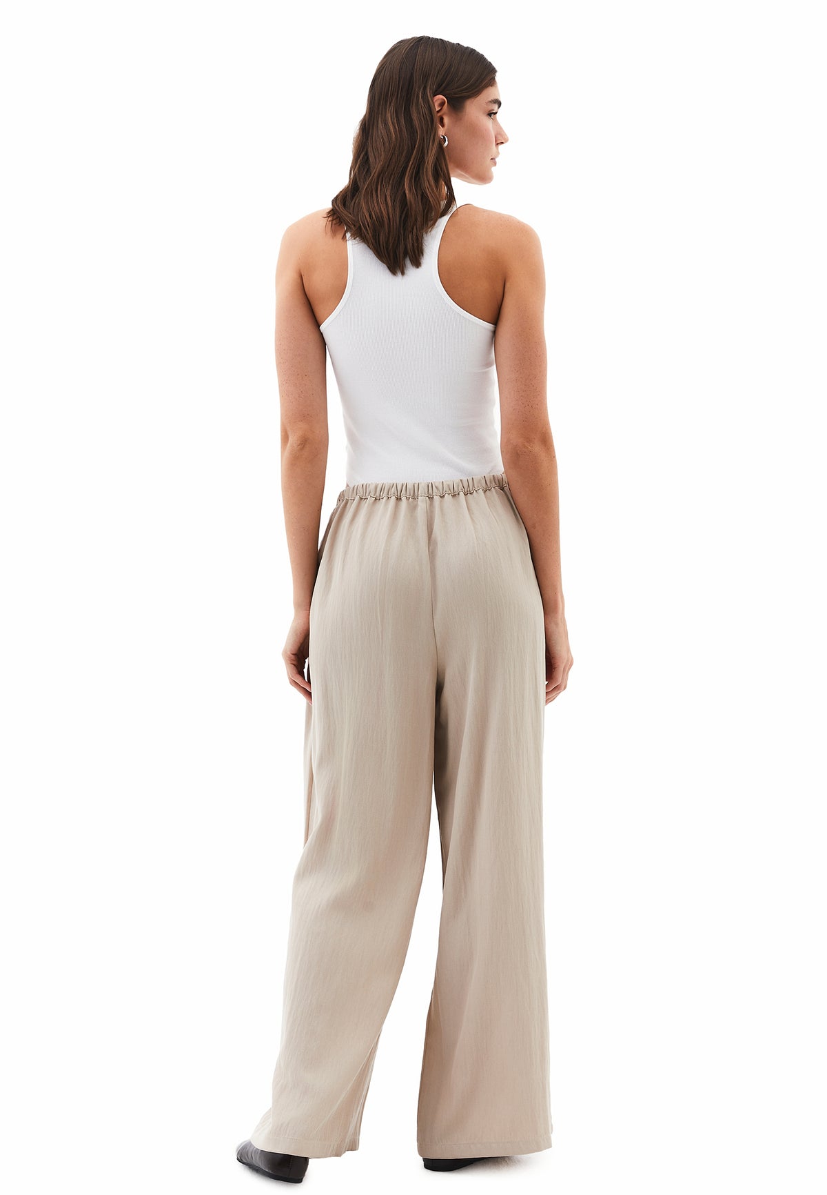 High Waist Trousers With Belt Detail - Beige