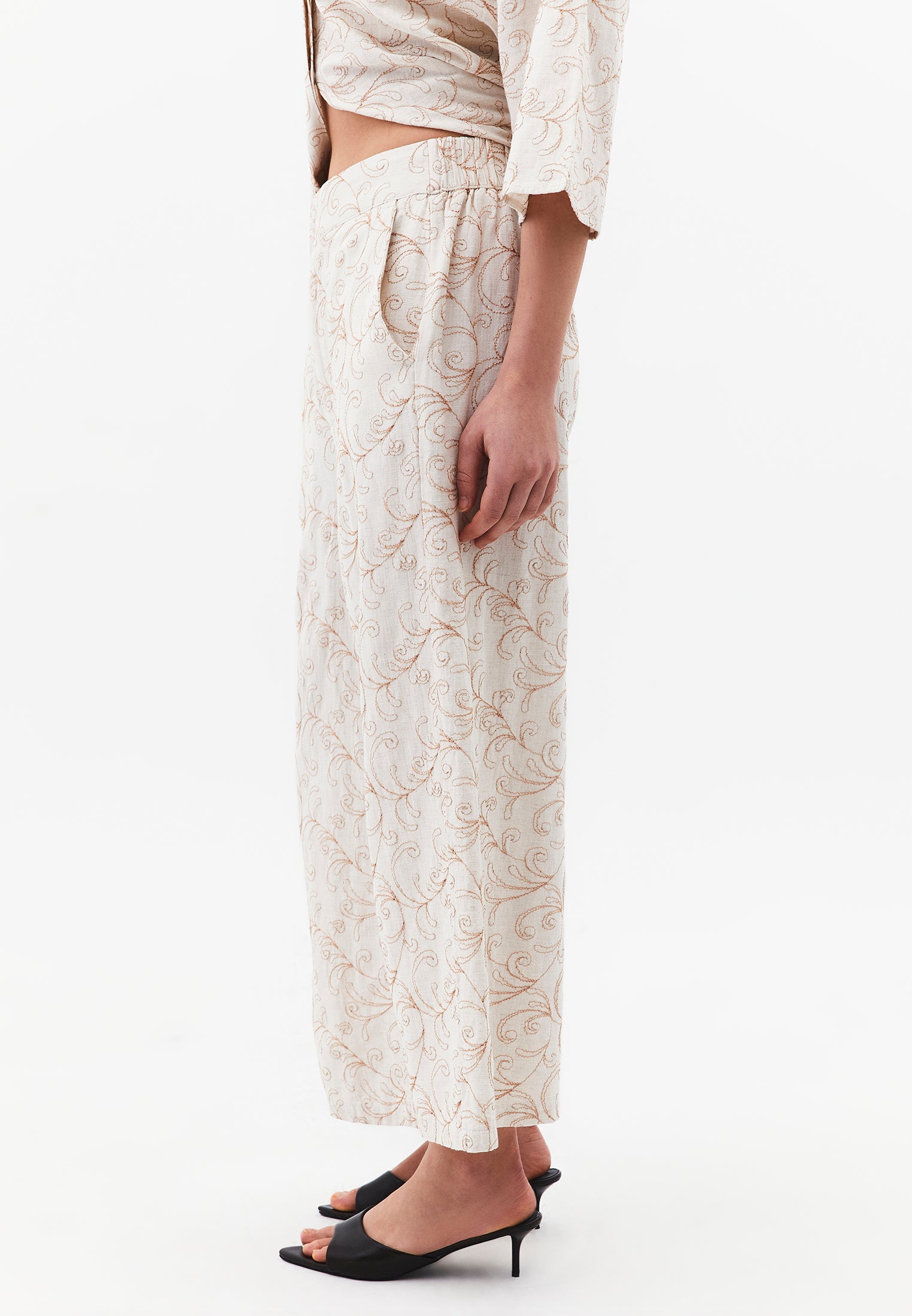 Capri Embroidered Cropped Culotte Trousers - FLOWER COMB