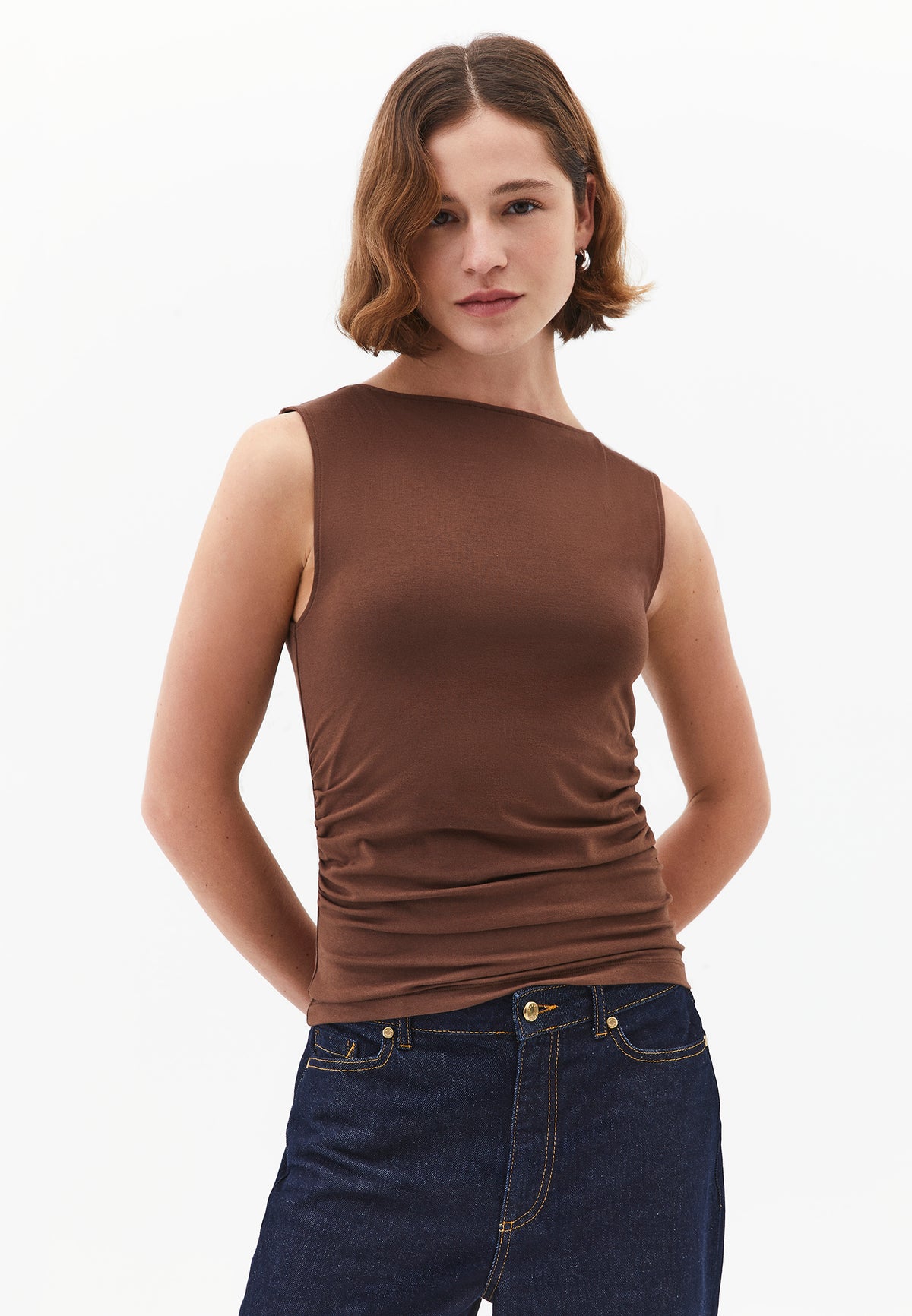Boat Neck Bodycon Tank Top - Brown