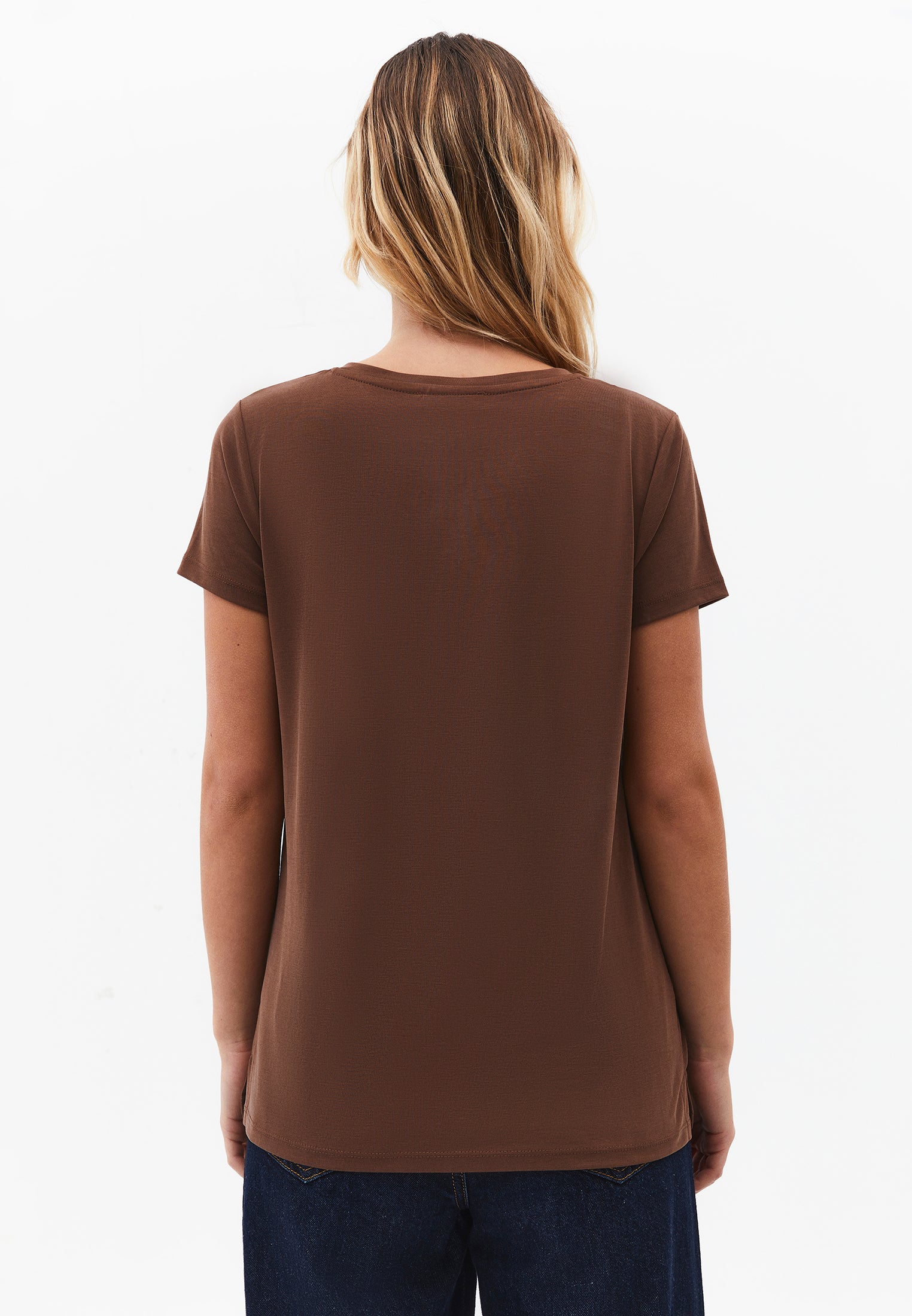 V Neck T-Shirt - FONDUE FUDGE