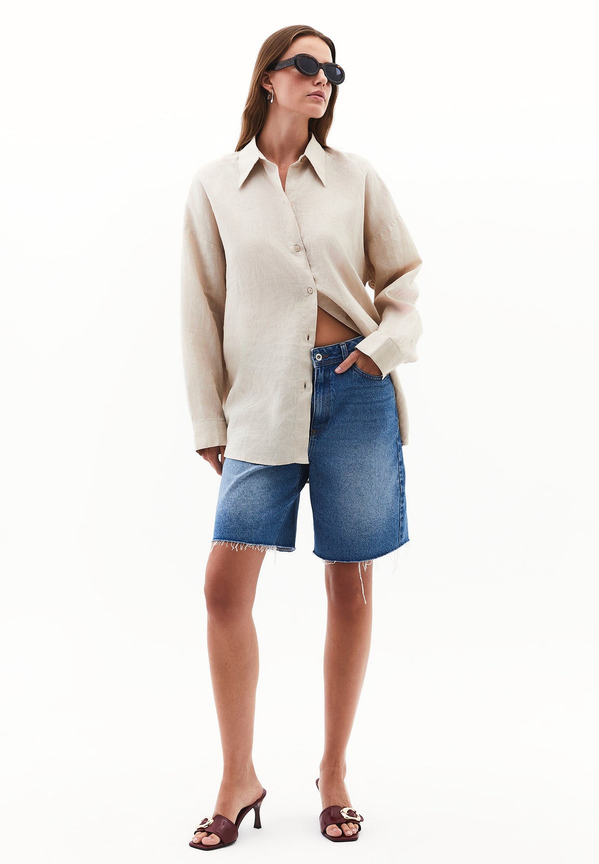 Linen Shirt With Large Fit And Buttons - Beige