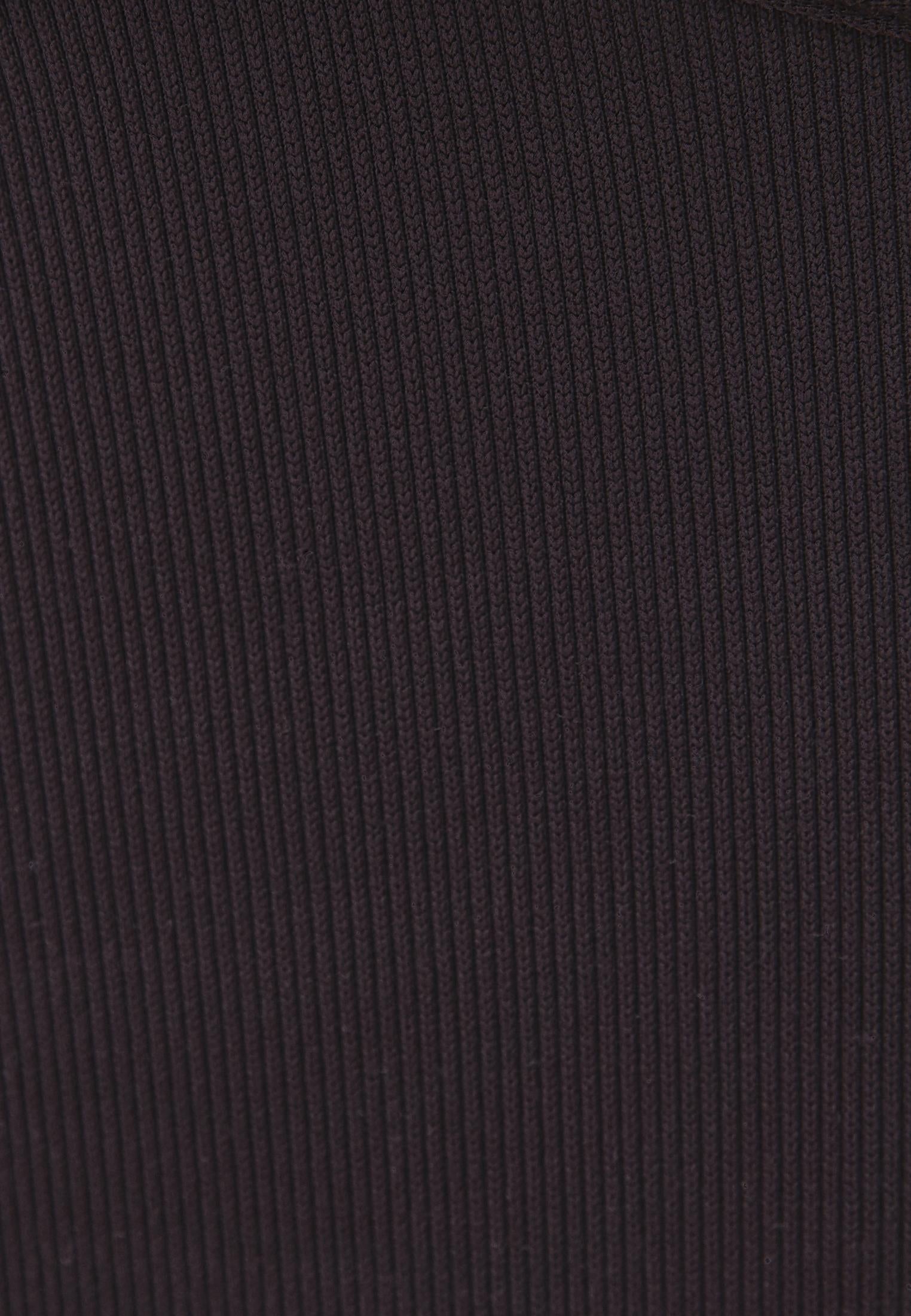 V-Neck Cropped Top - GANACHE
