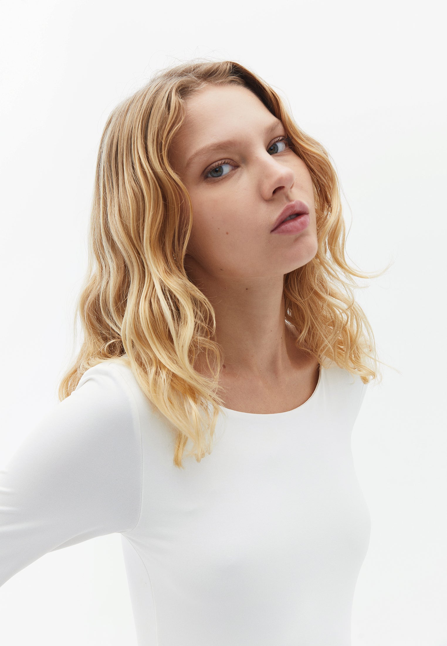 WIDE NECK LONG SLEEVE BODYSUIT - ICE MILK