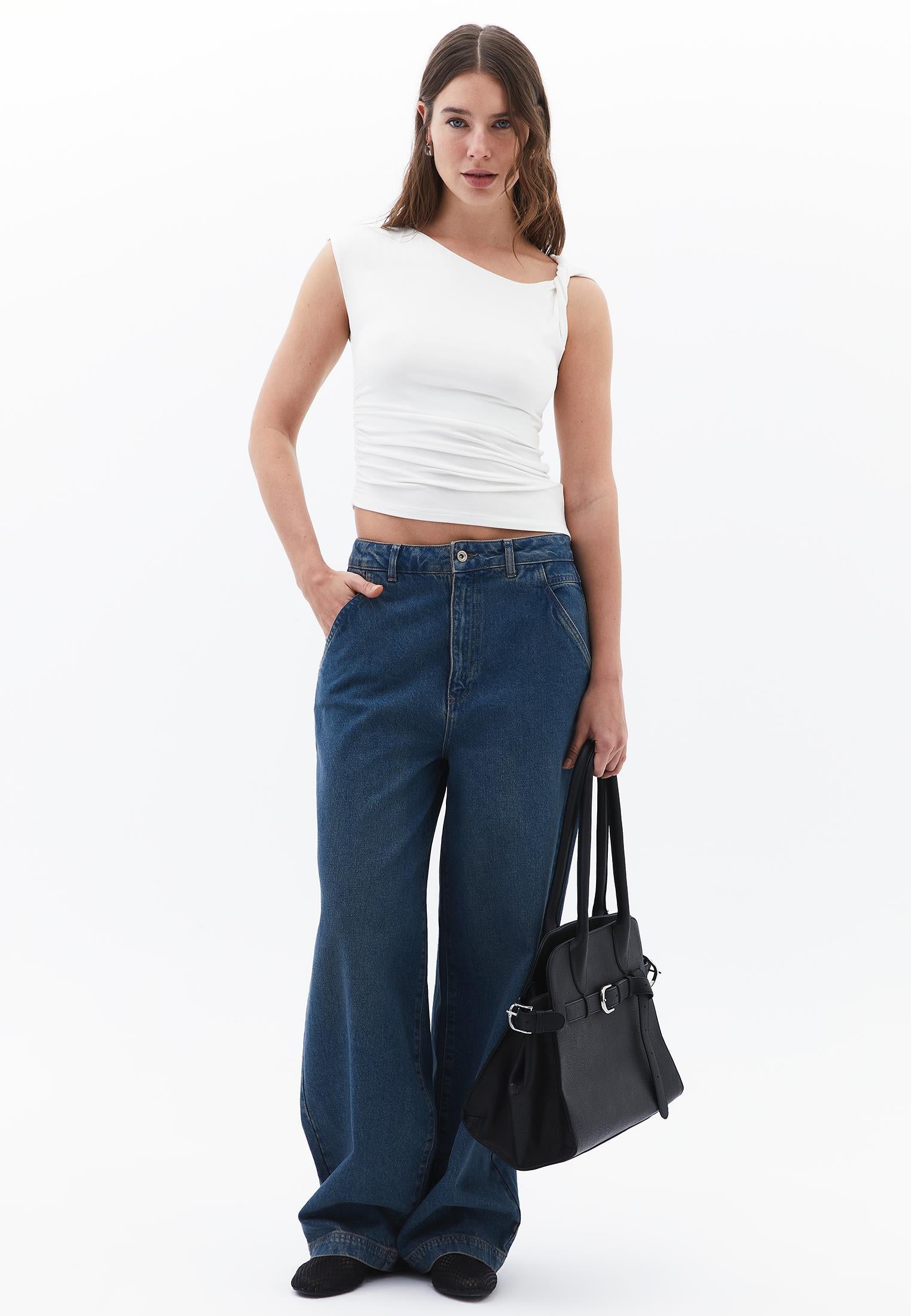 Asymmetric Blouse - ICE MILK