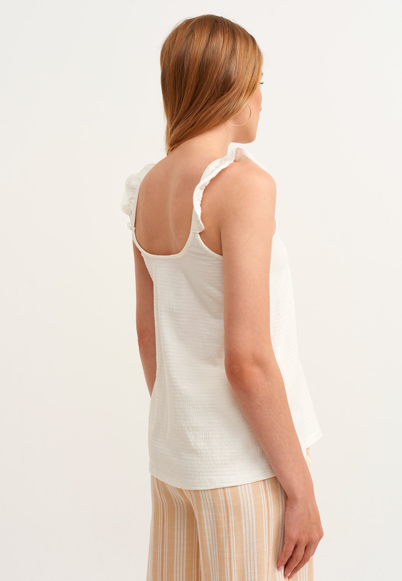 FRILLED TANK TOP - ICE MILK