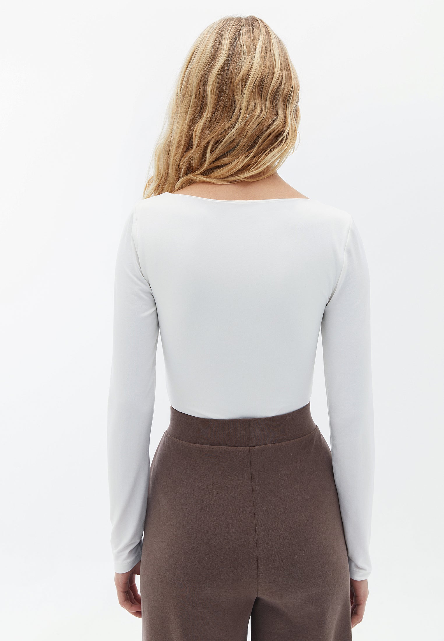 WIDE NECK LONG SLEEVE BODYSUIT - ICE MILK