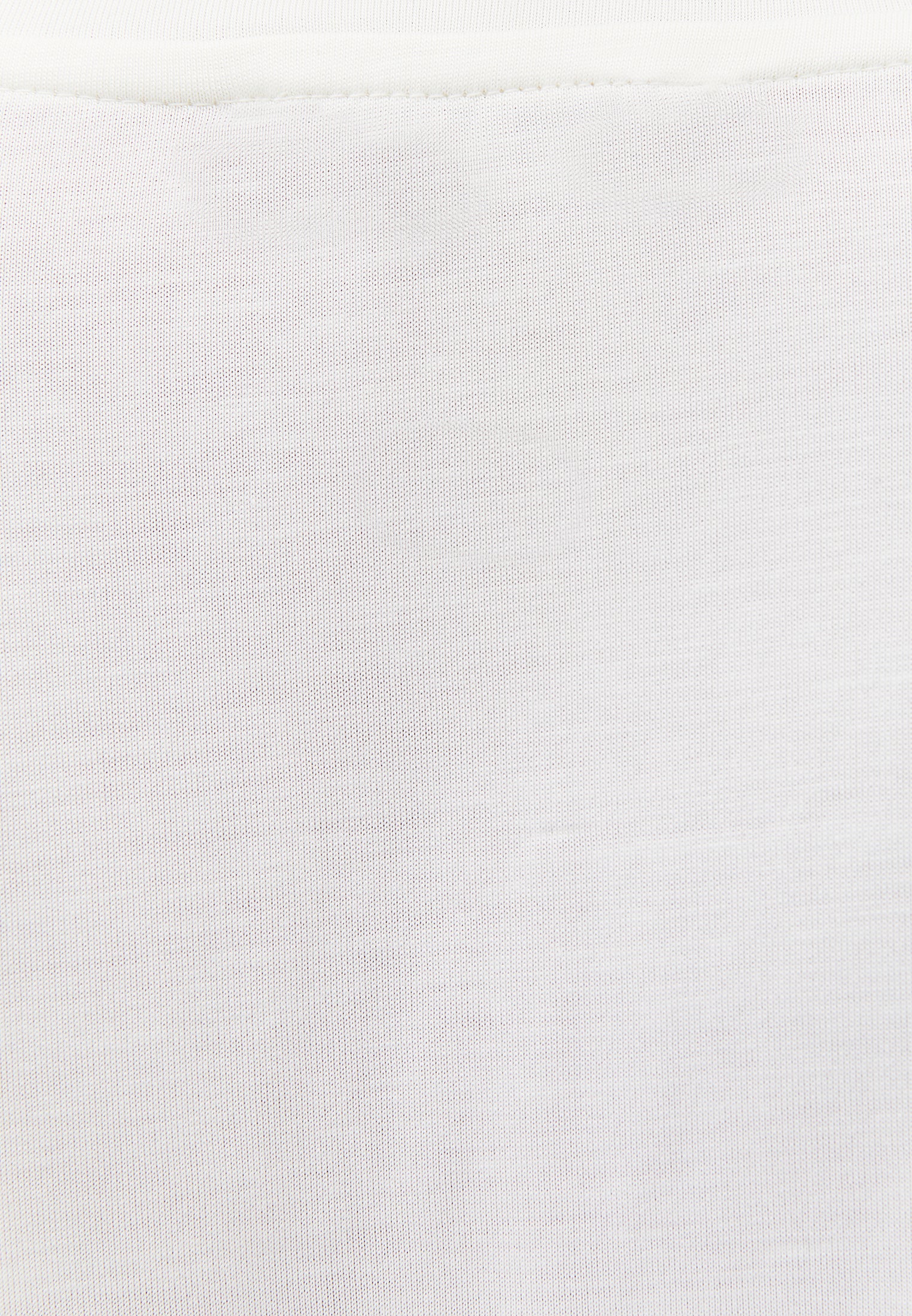 V Neck T-Shirt - ICE MILK
