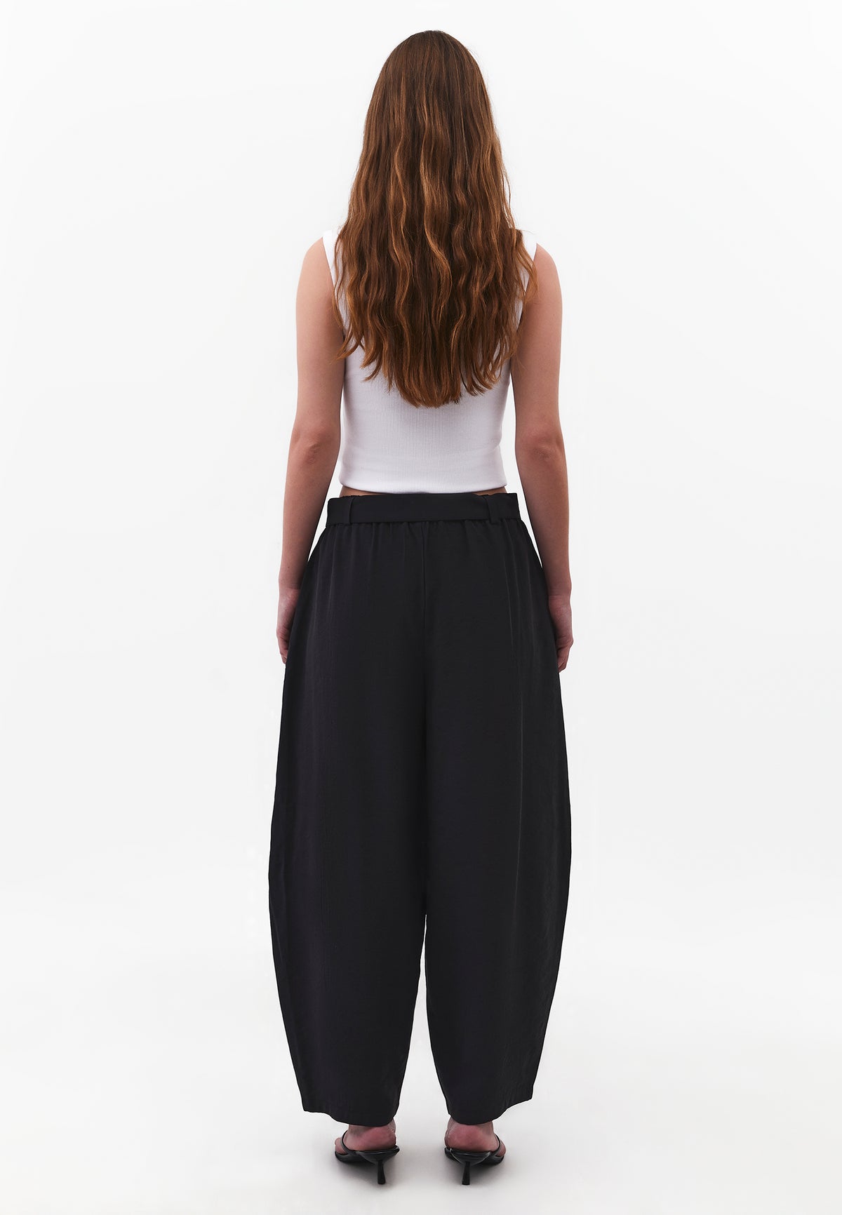 High Waist Barrel Leg Trousers with Belt Detail - JET BLACK
