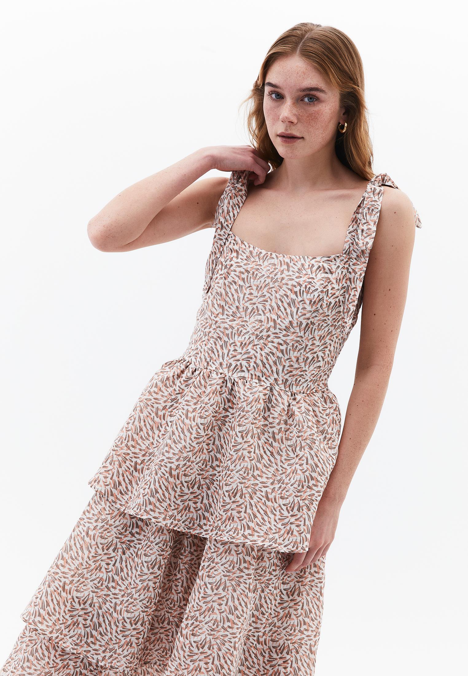 Long Dress With Wide Neck And Smocked Detail - LEAVES COMB