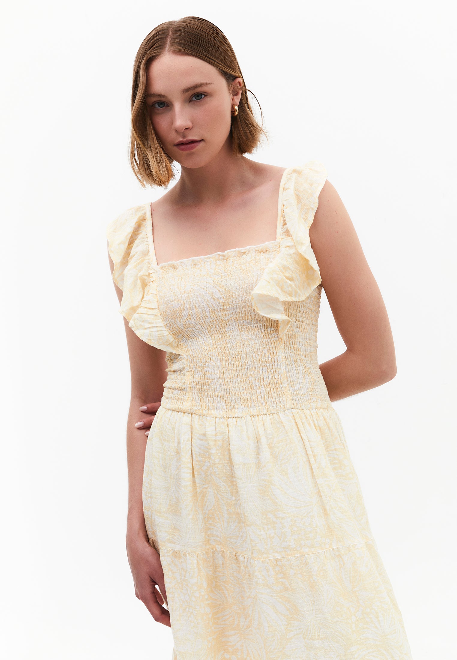 Long Dress With Butterfly Sleeves And Square Neckline - LEAVES COMB