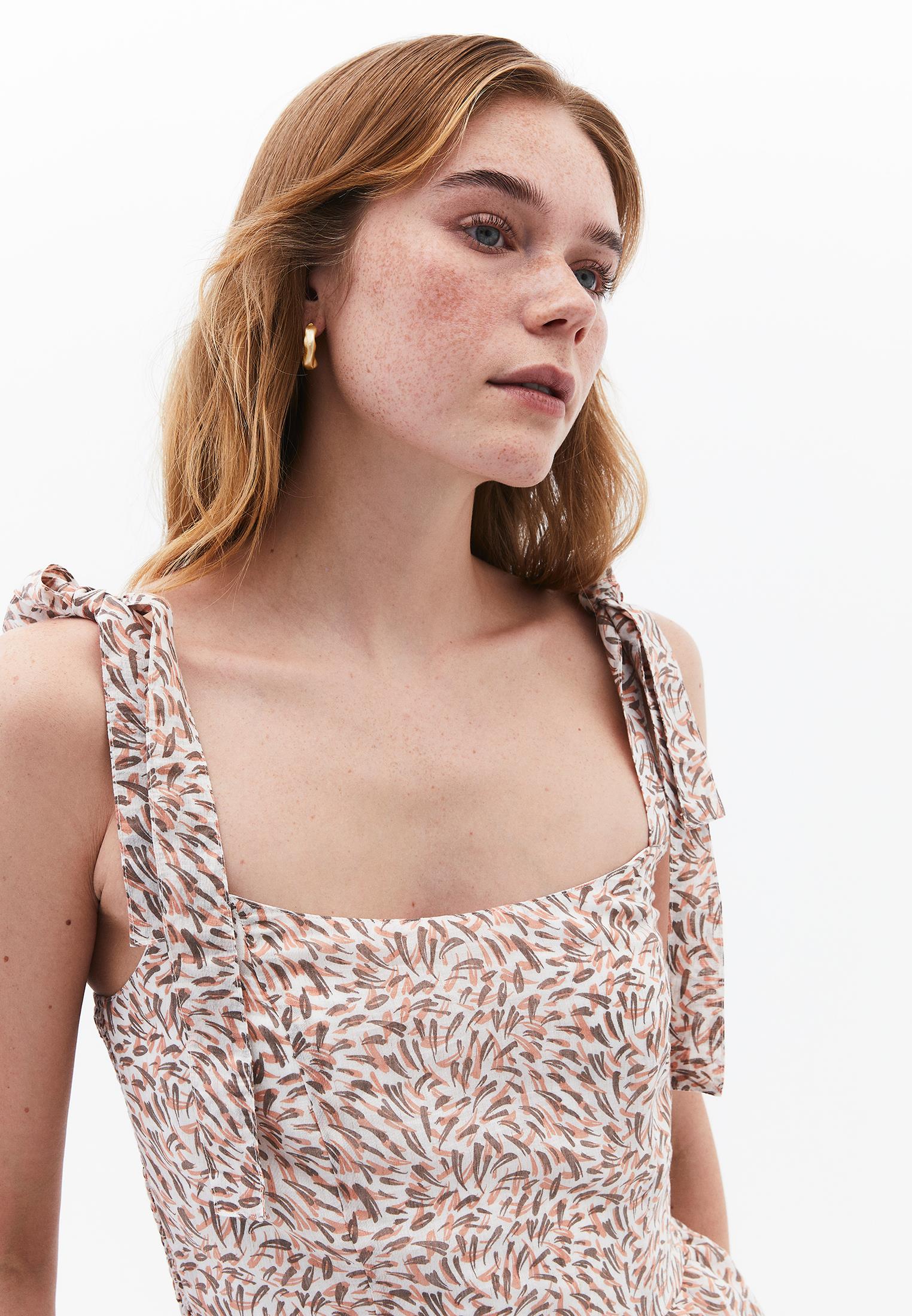 Long Dress With Wide Neck And Smocked Detail - LEAVES COMB