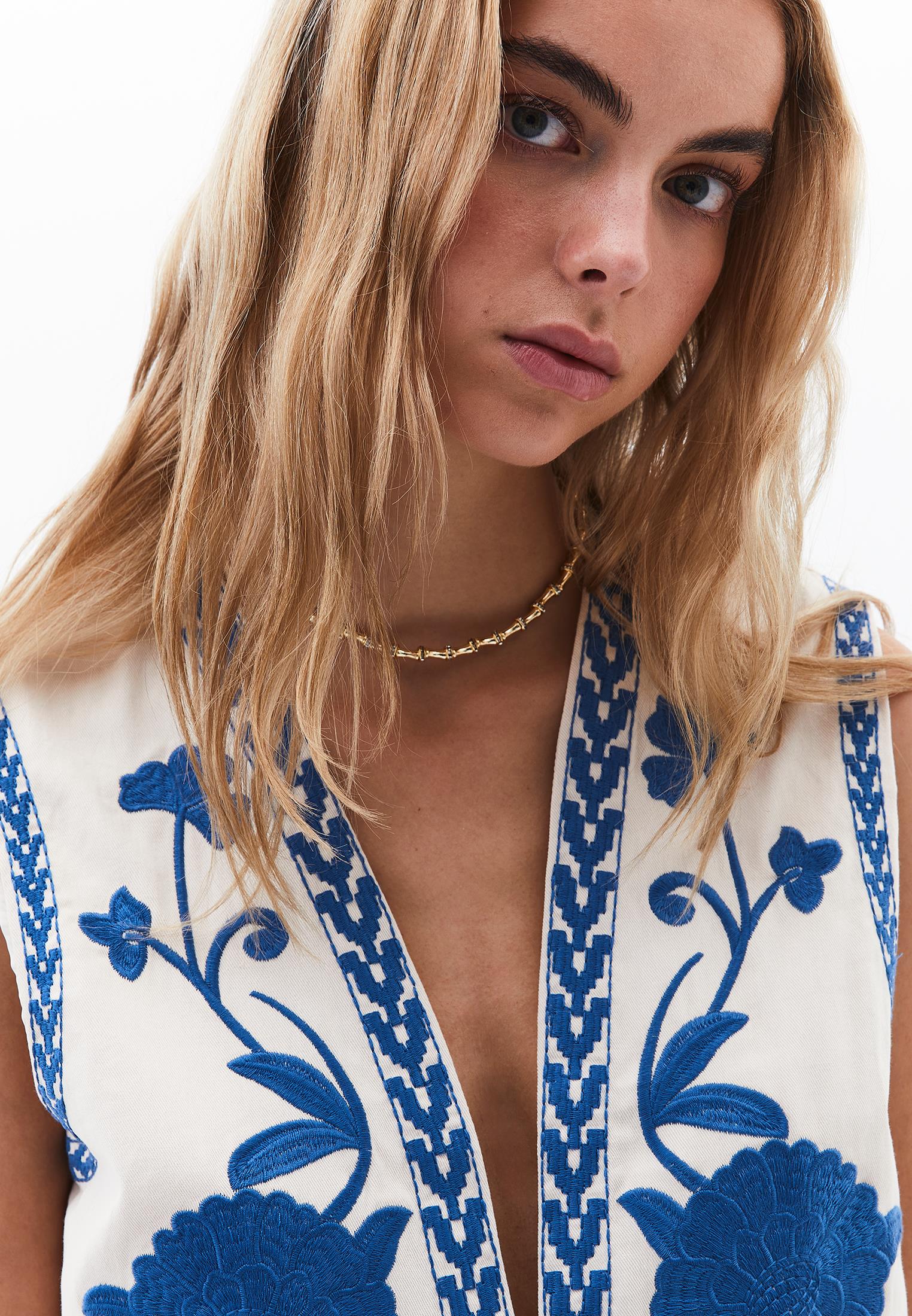 Embroidered Vest - ALMOND MILK / LIMOGES