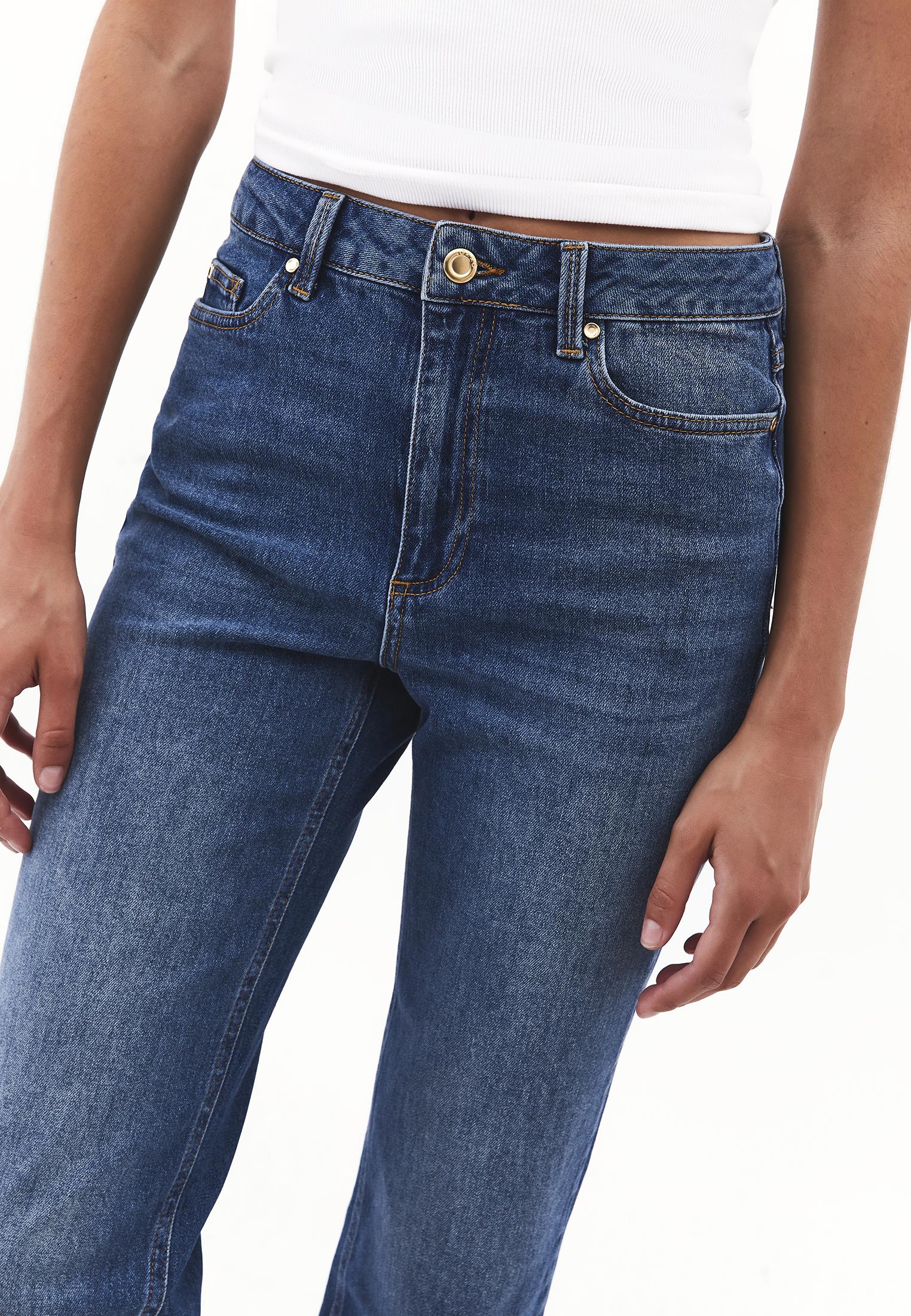 High Waist Straight Trousers With Pocket Detail - MID BLUE DENIM