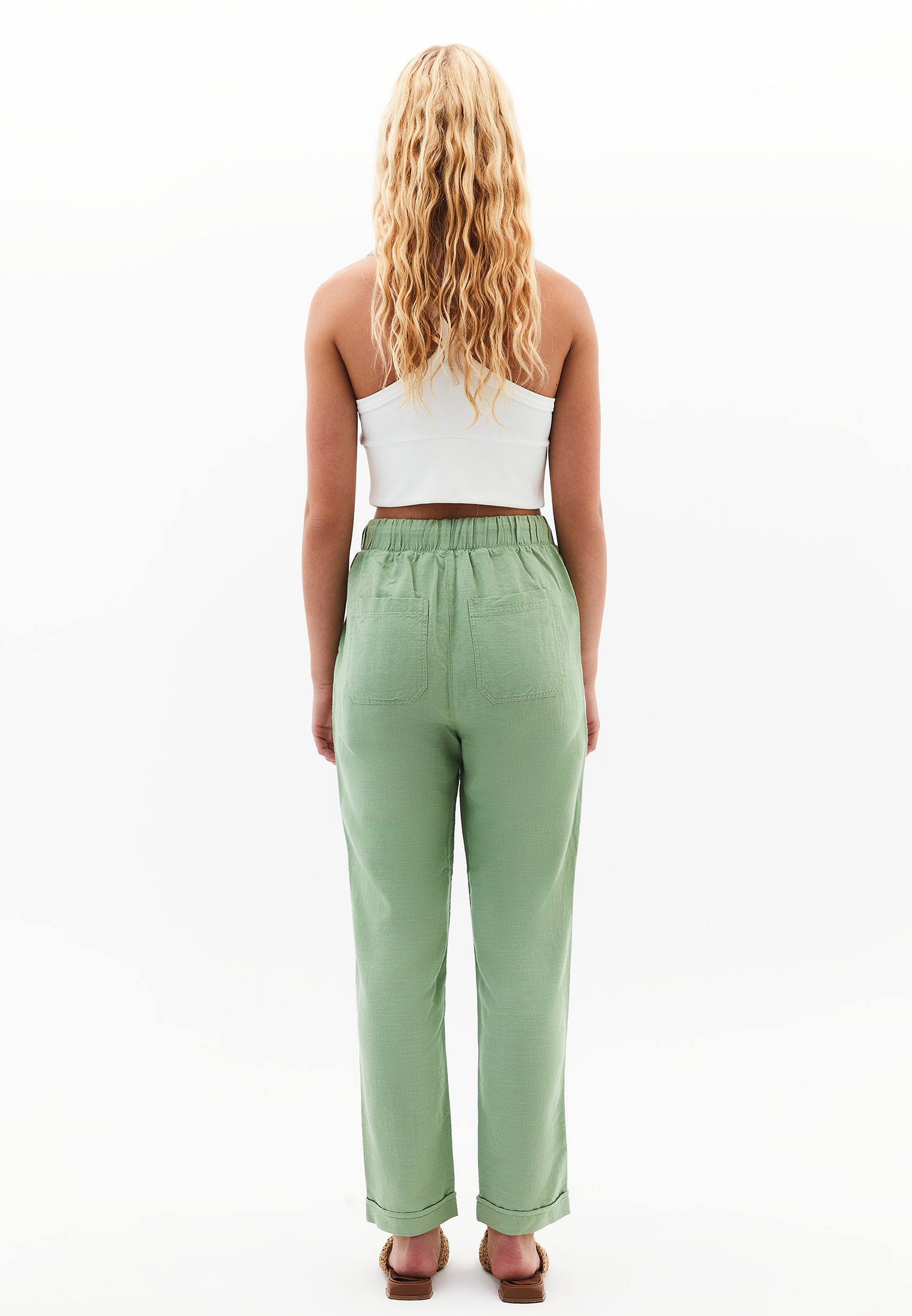 Carrot cut trousers - MISTLETOE