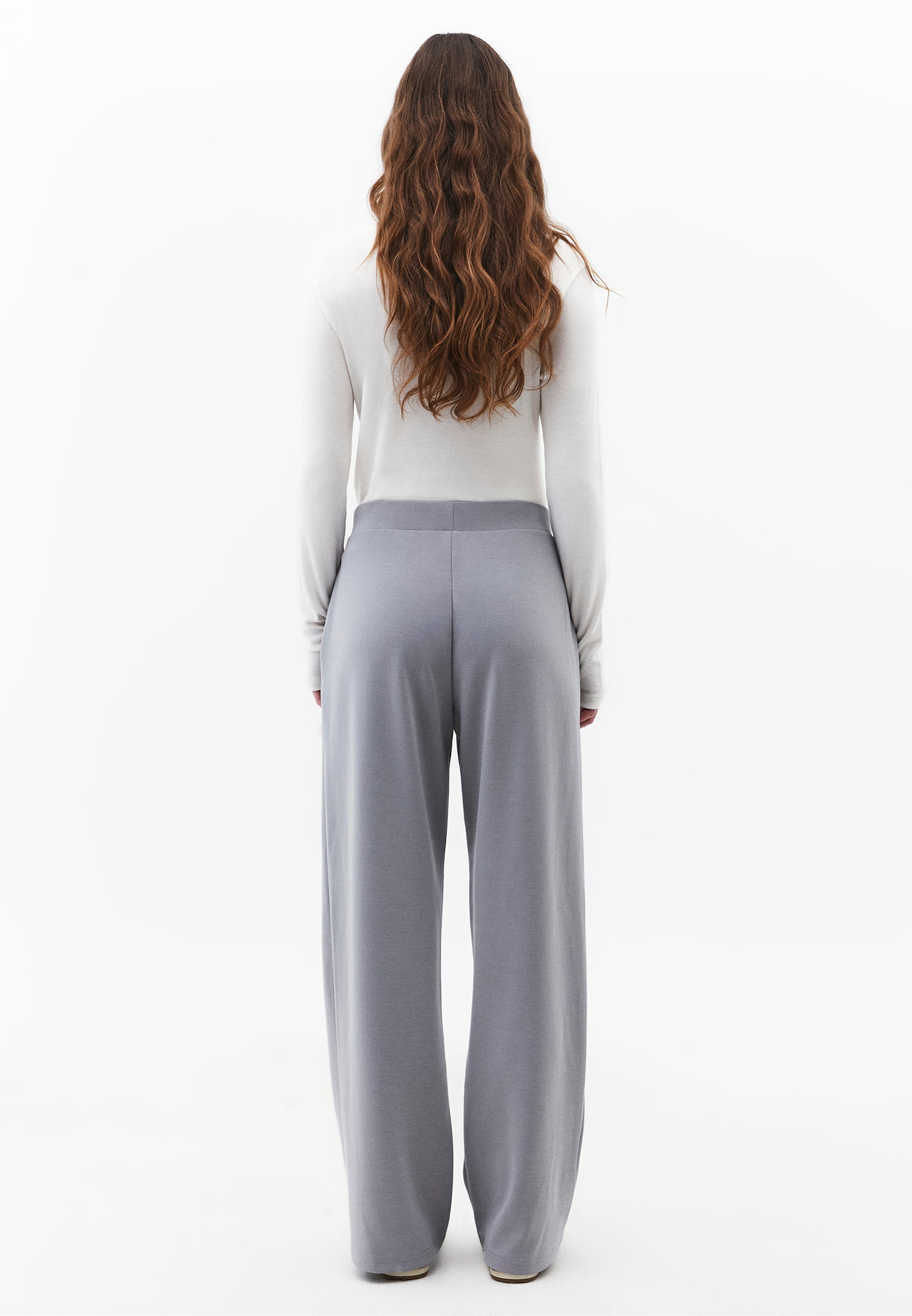 Straight Leg High Waist Sweatpant - MONUMENT