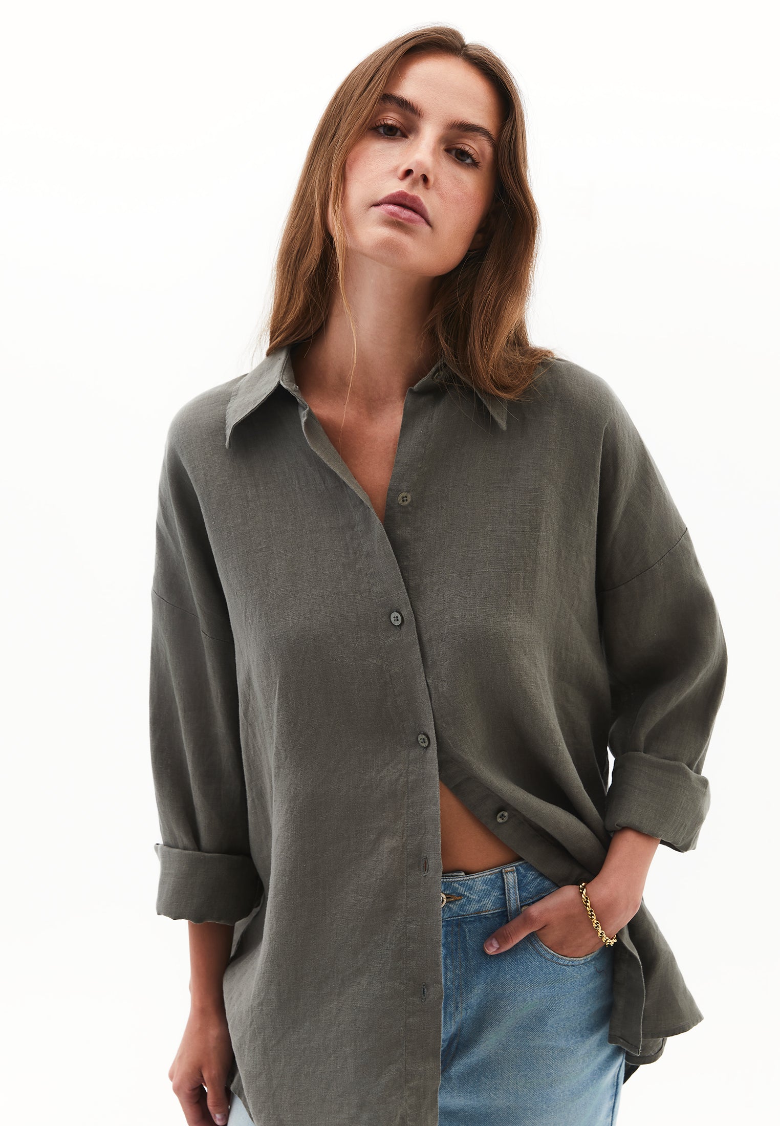 Large mold button linen shirt - MULLED BASIL