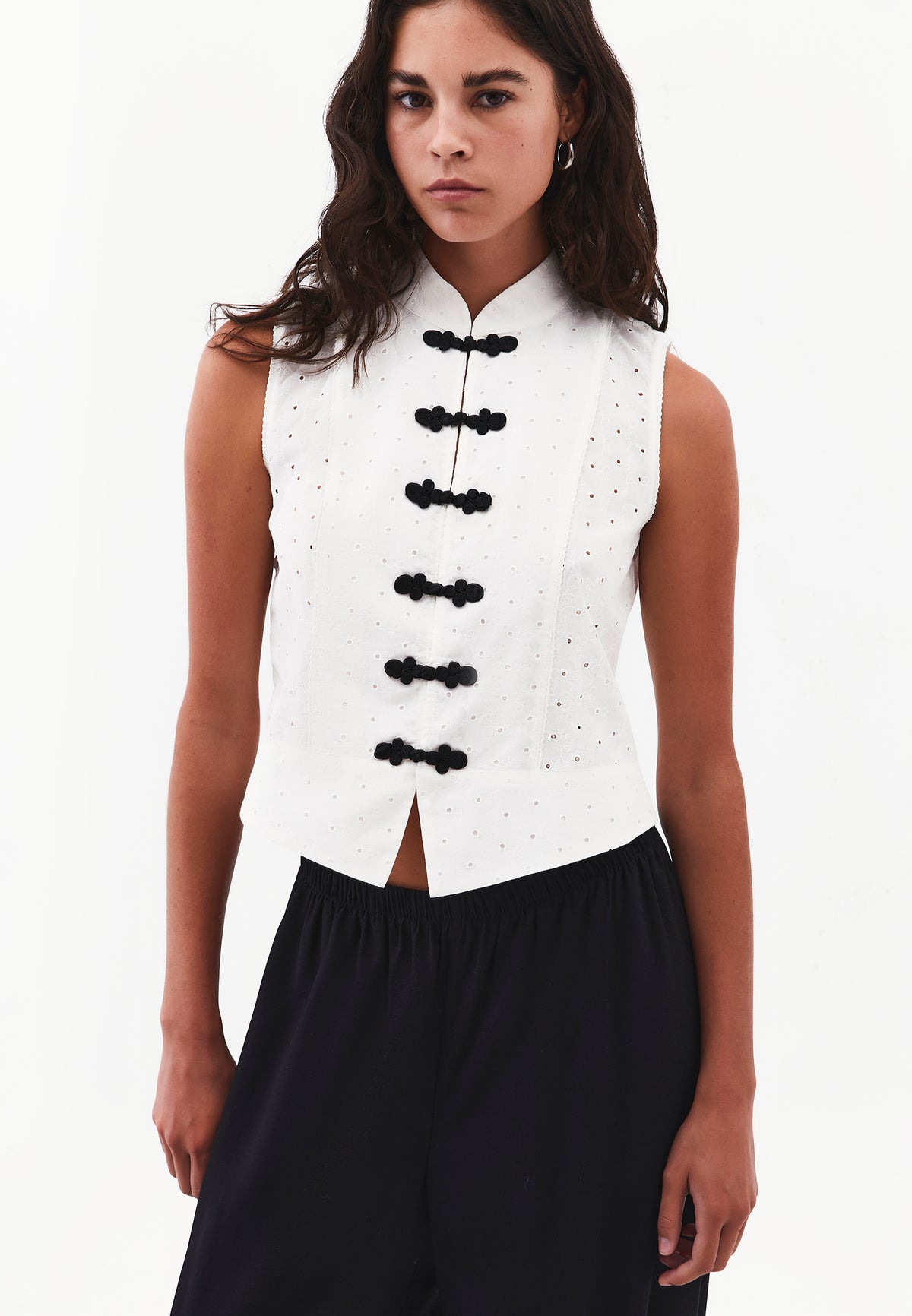 Loose Vest with Button Details - Beige