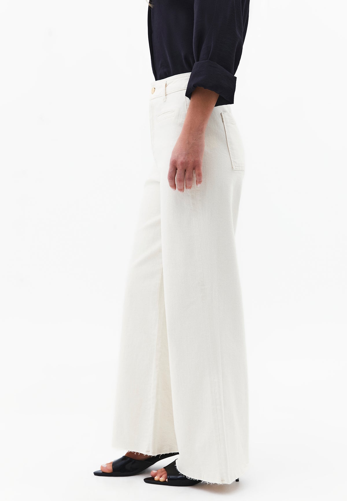 Ultra High Waist Wide Leg Cropped Pants - NATURAL