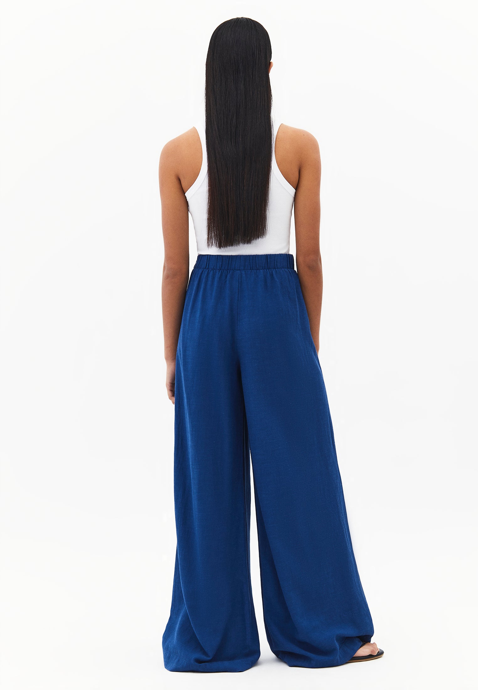 Ultra High Waist Wide Leg Pants - NAVY PEONY