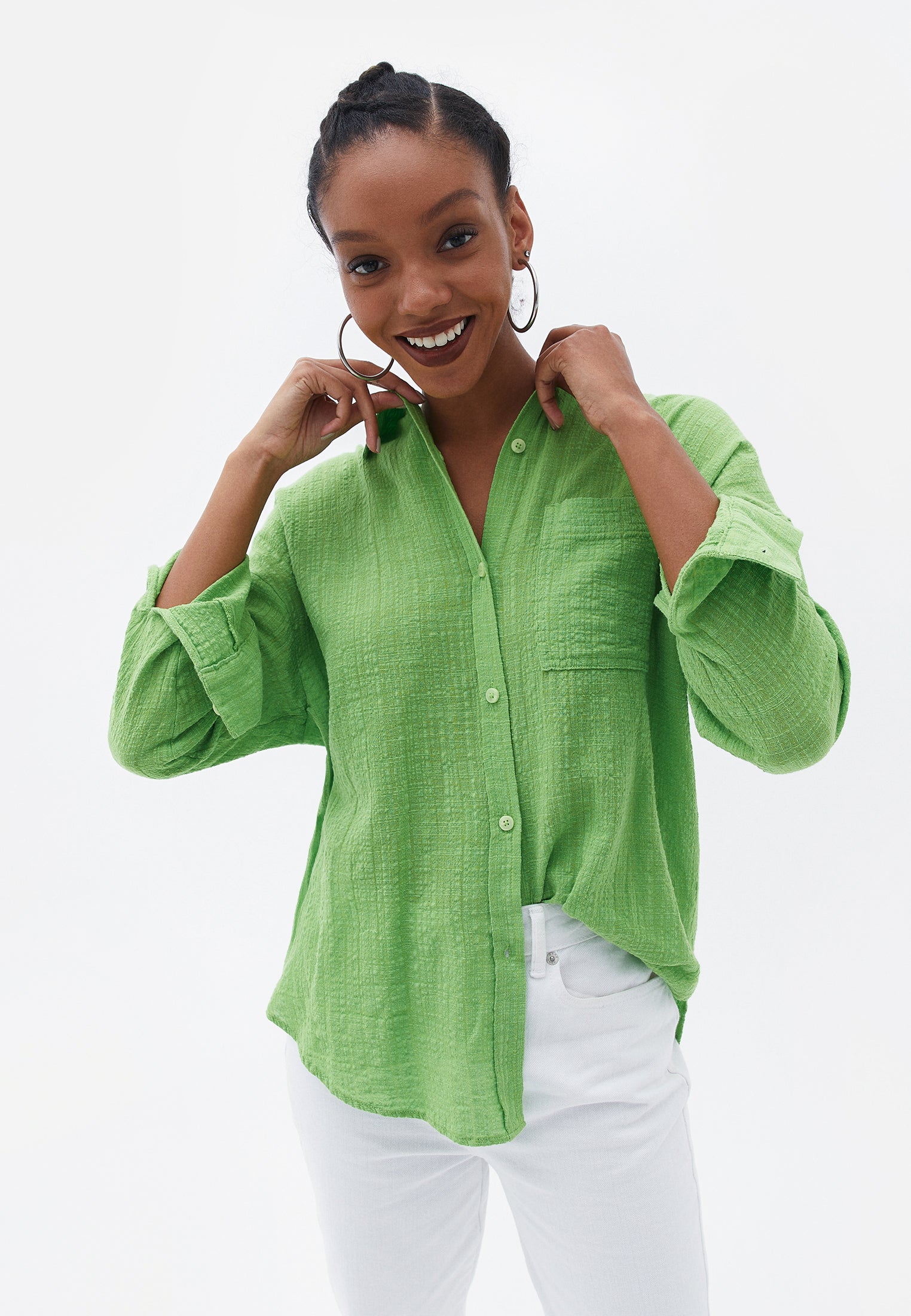 قميص بتفاصيل جيوب - أخضر ببغائي