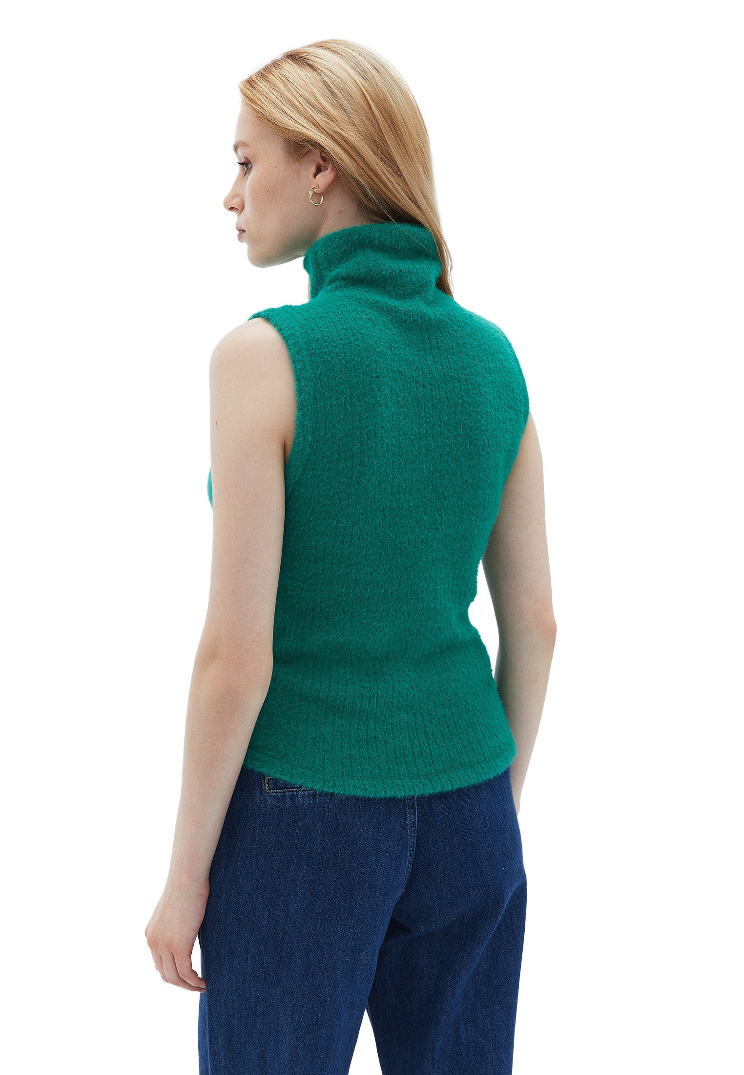 SLEEVELESS TURTLENECK SWEATER - PINE GREEN