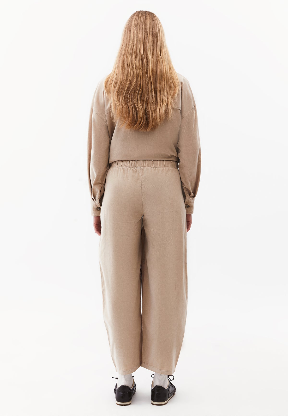 Balloon Form Cropped High Waist Pants - Beige