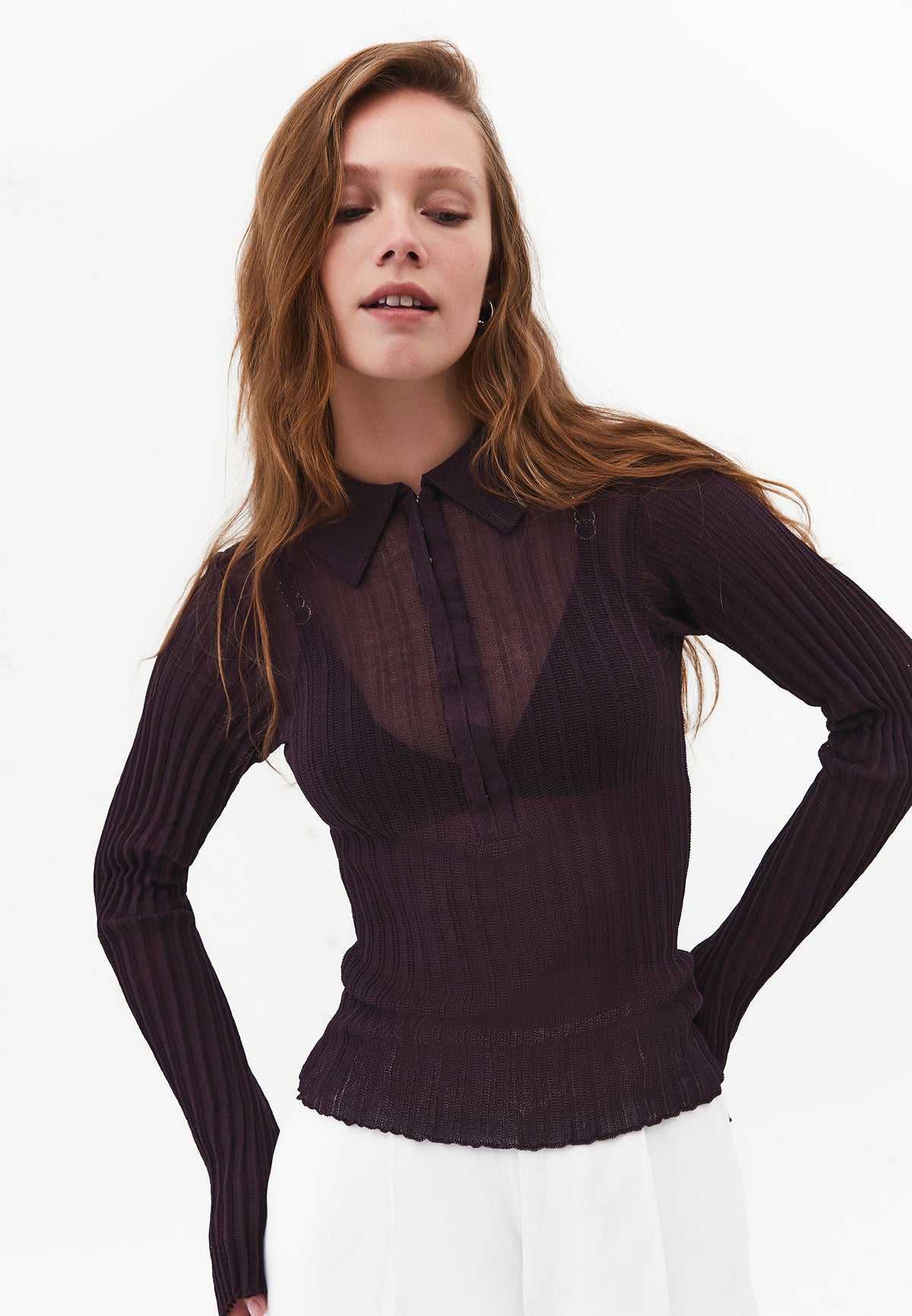 Women's Sweater With Long Sleeves, Polo Collar, Closed Style And Spanish Sleeves - PLUM PERFECT