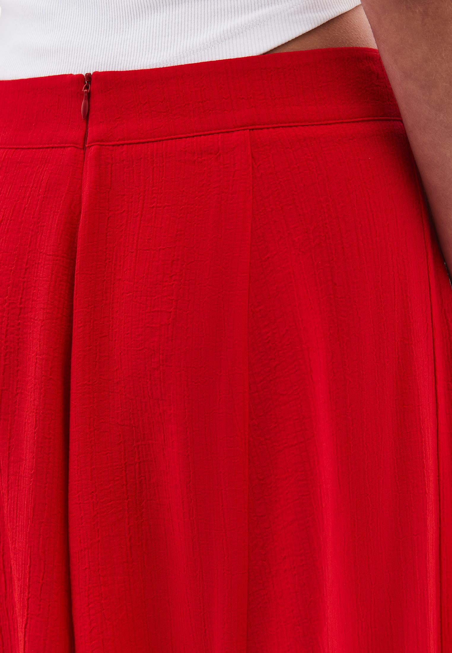 Flowing Long Skirt - RACING RED