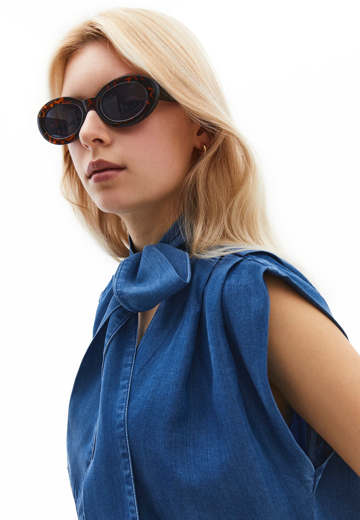 Sleeveless Blouse With Bow Detail - RODEO BLUE DENIM