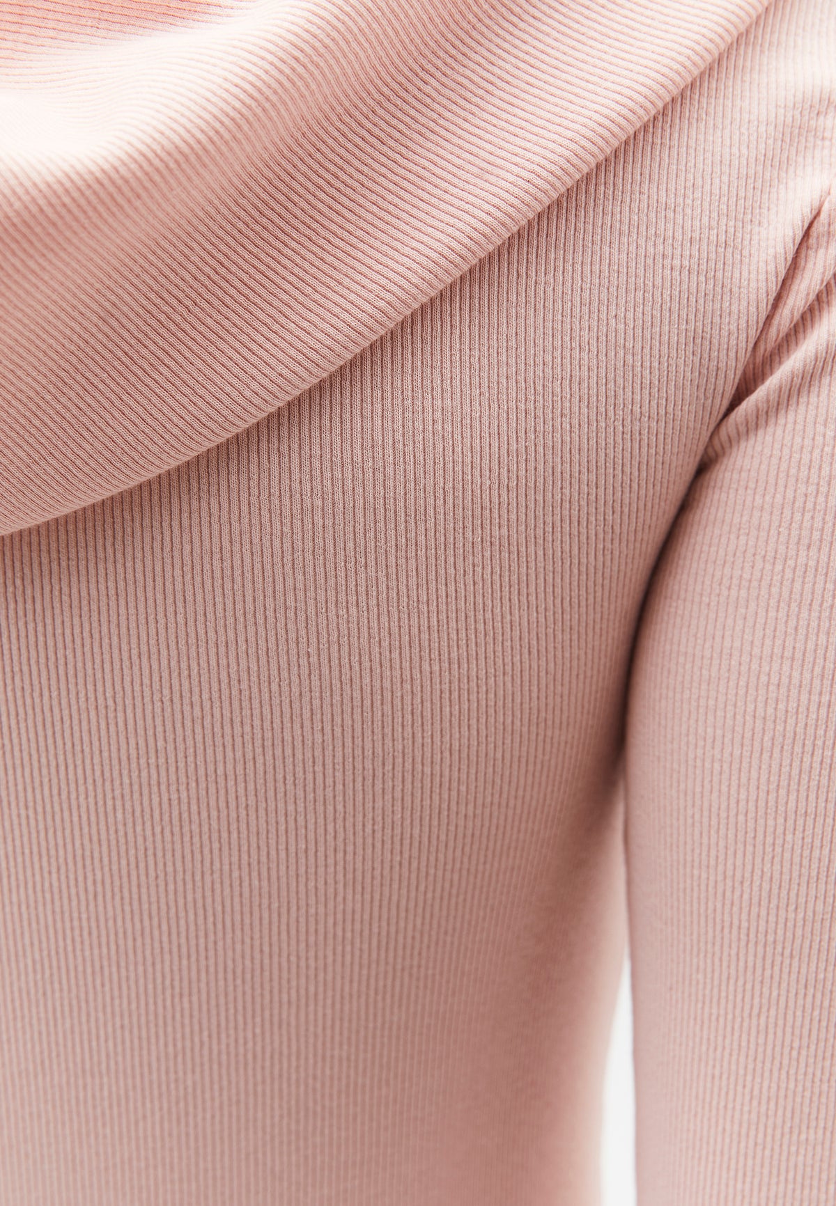 Hooded Turtleneck Blouse - Pink
