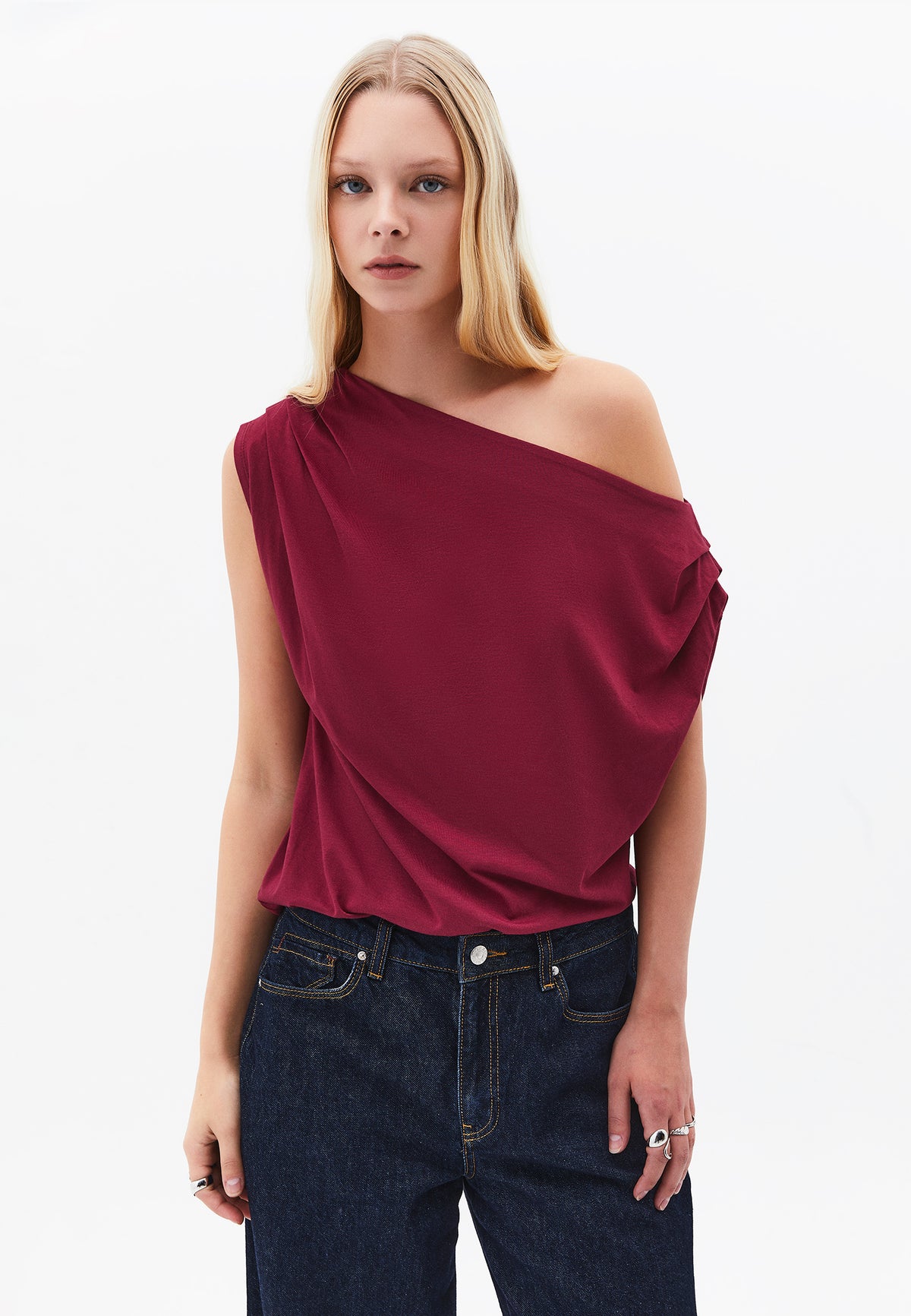 Pleated Asymmetric T-Shirt - Red