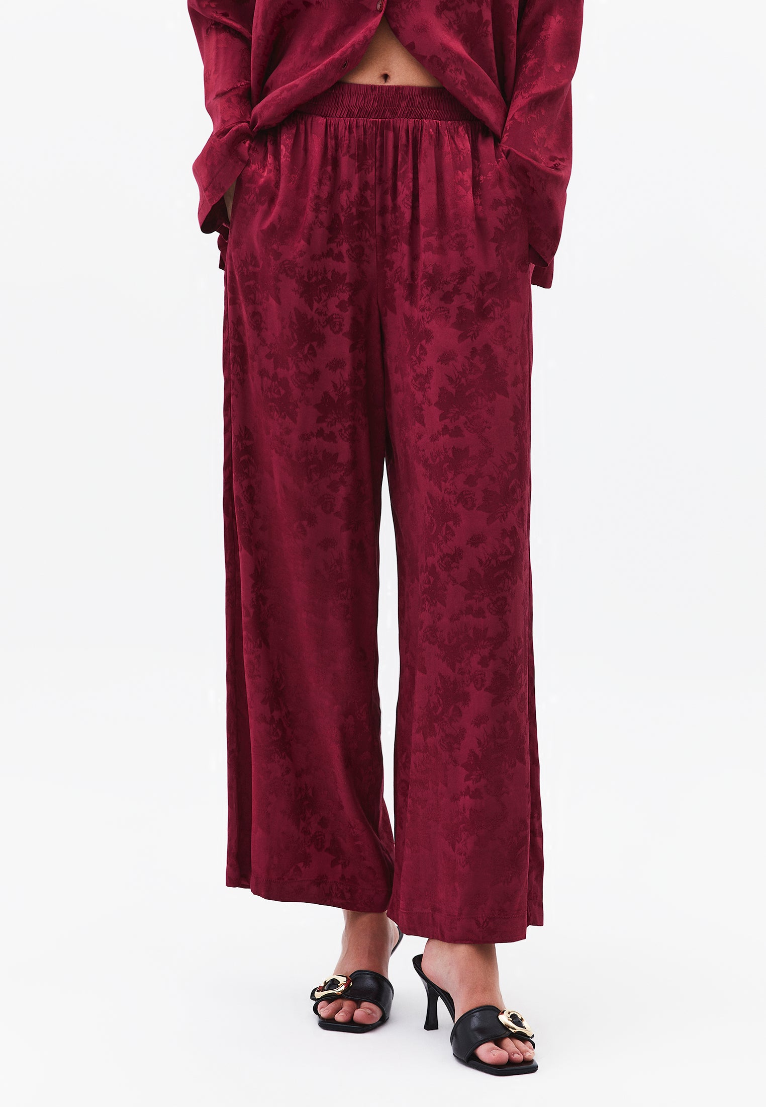 Ultra High Waist Wide Leg Elastic Waist Pants - RUMBA RED