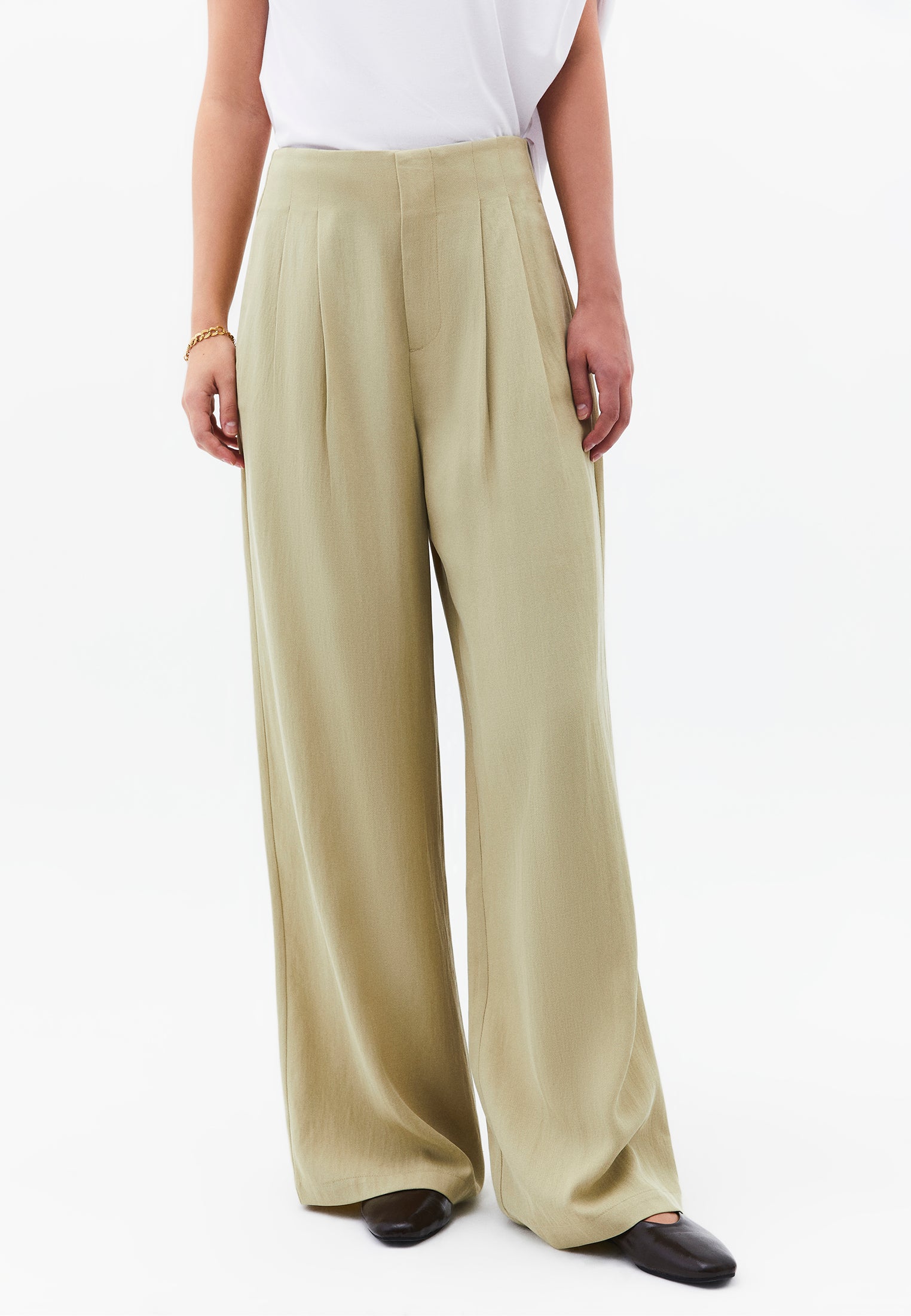 Ultra High Waist Wide Leg Pleated Pants - SAGE GREEN