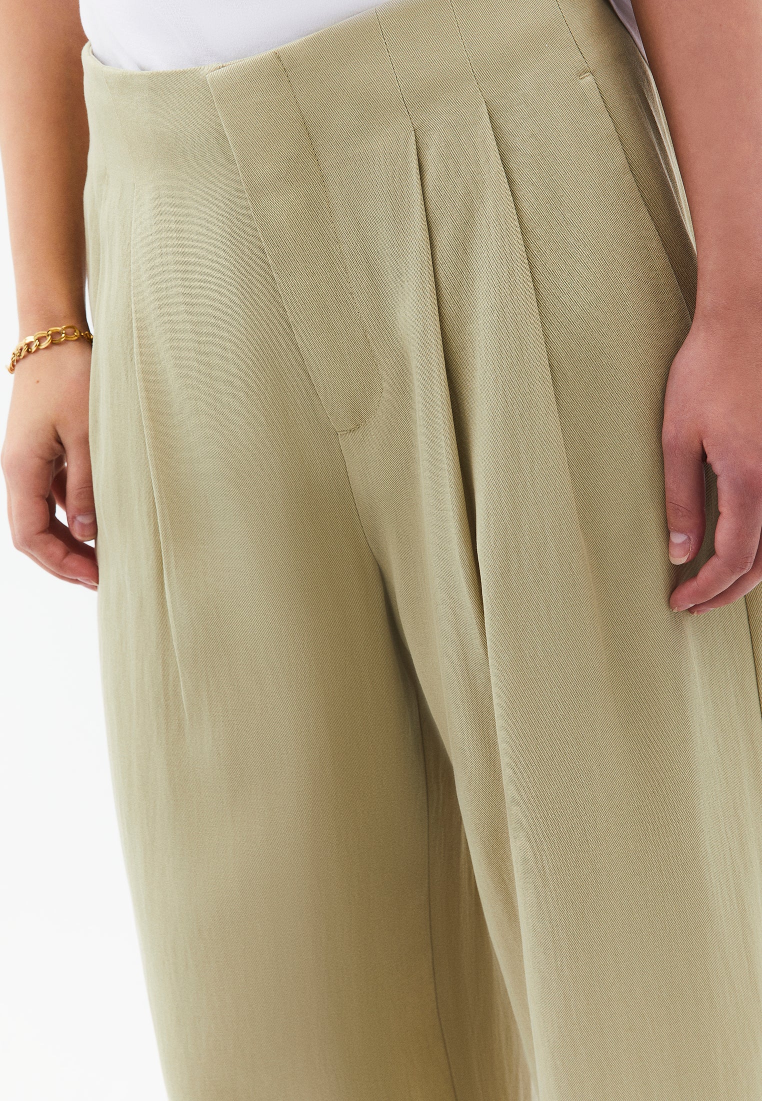 Ultra High Waist Wide Leg Pleated Pants - SAGE GREEN