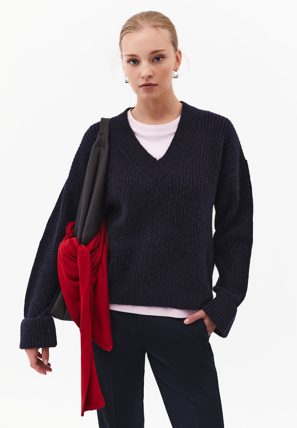 Loose V-Neck Sweater - Navy Blue